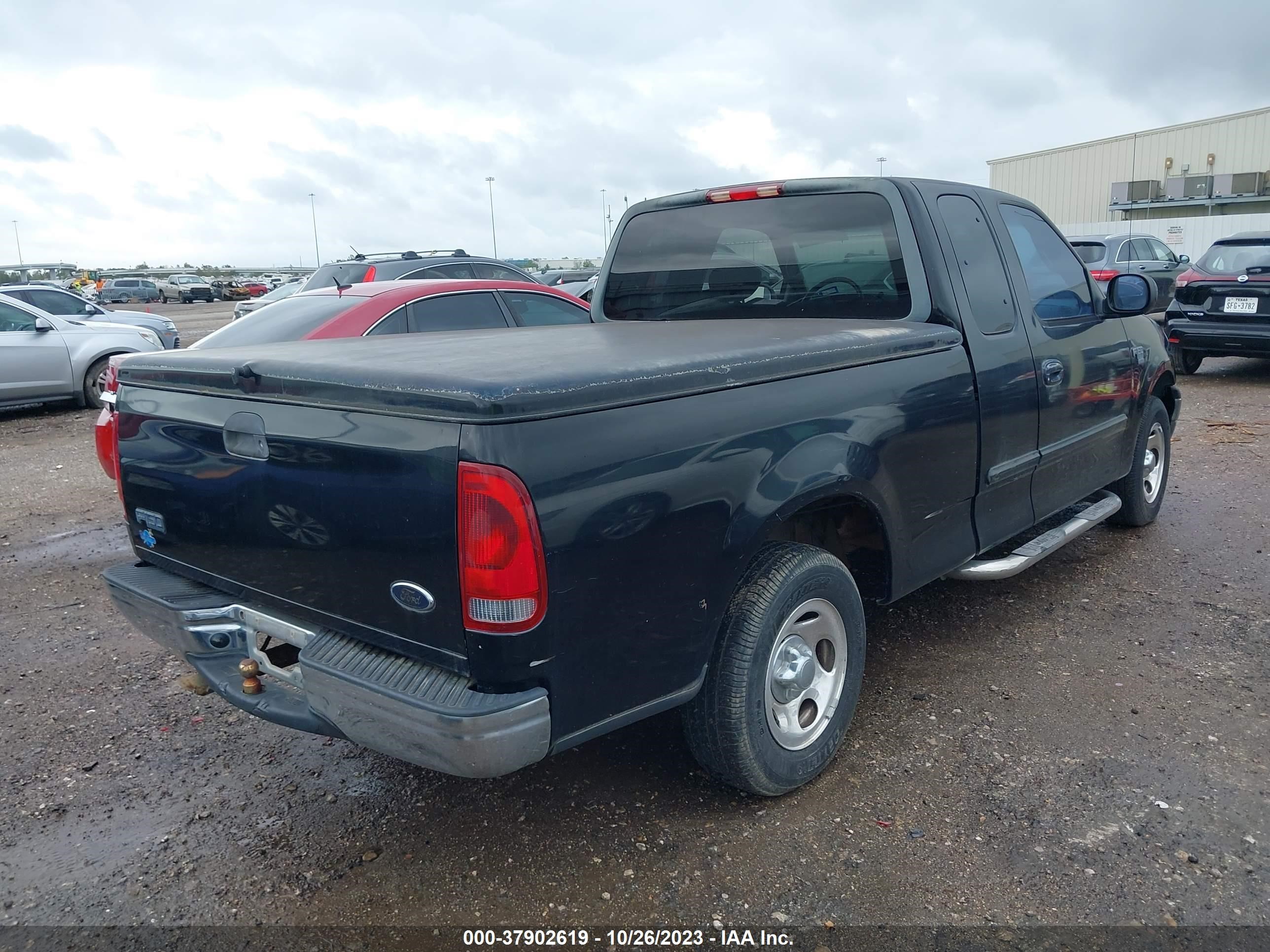 Photo 3 VIN: 1FTRX17W02NA30804 - FORD F-150 