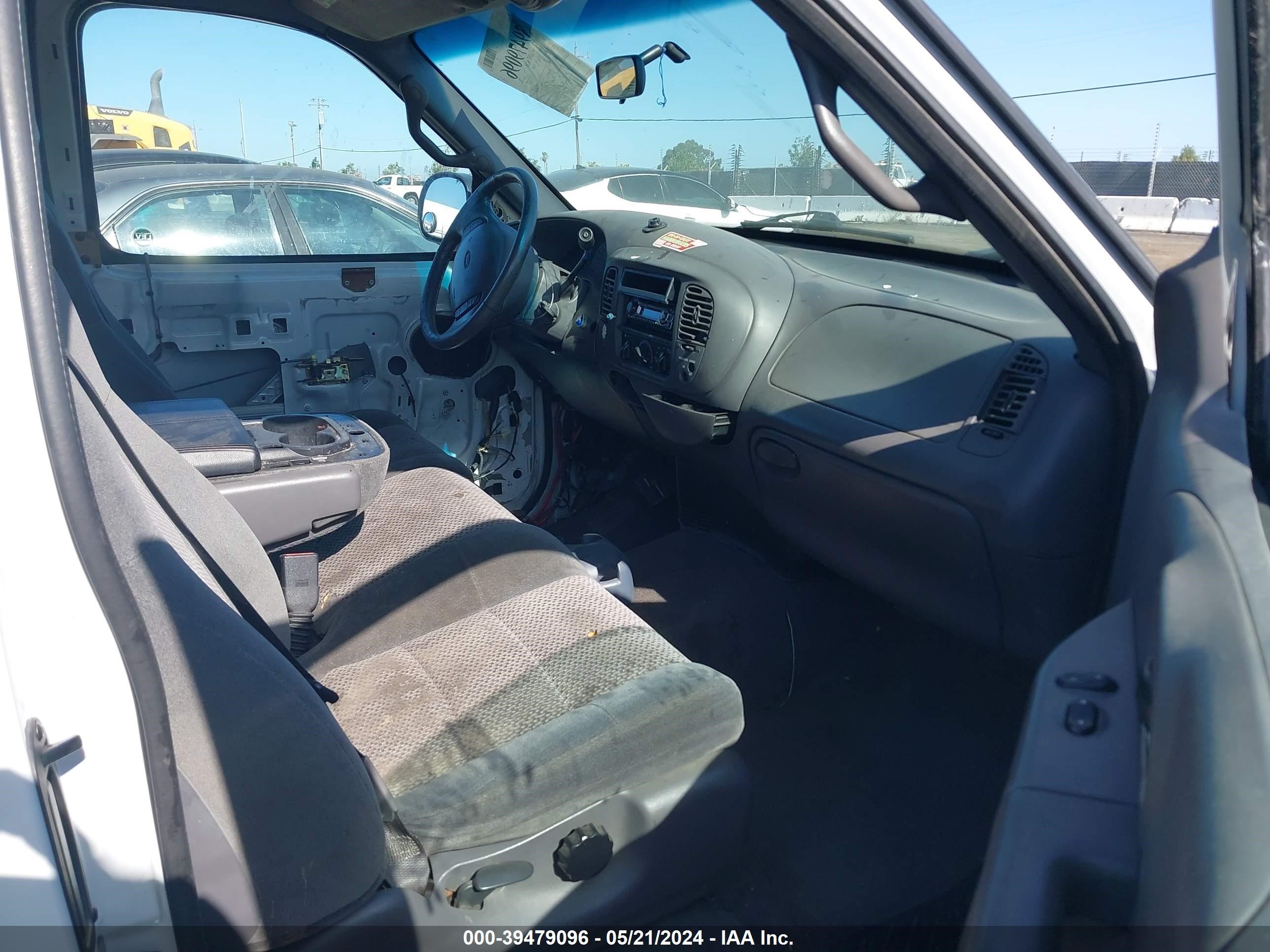 Photo 4 VIN: 1FTRX17W31NB99472 - FORD F-150 