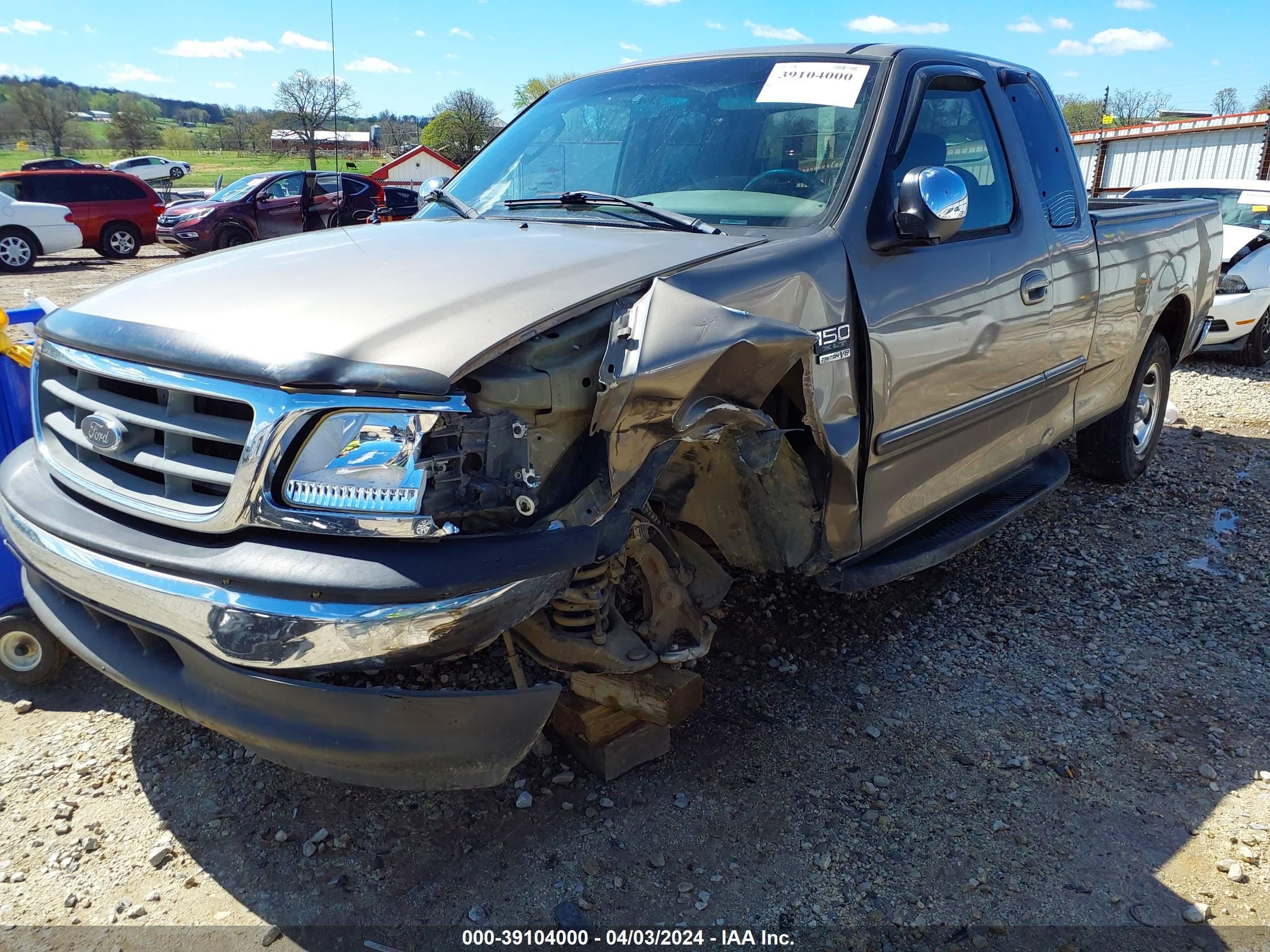 Photo 5 VIN: 1FTRX17W32NB32632 - FORD F-150 