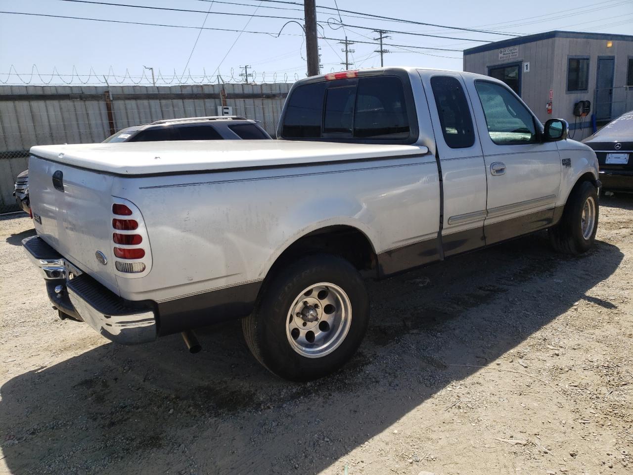 Photo 2 VIN: 1FTRX17W41KF41044 - FORD F-150 