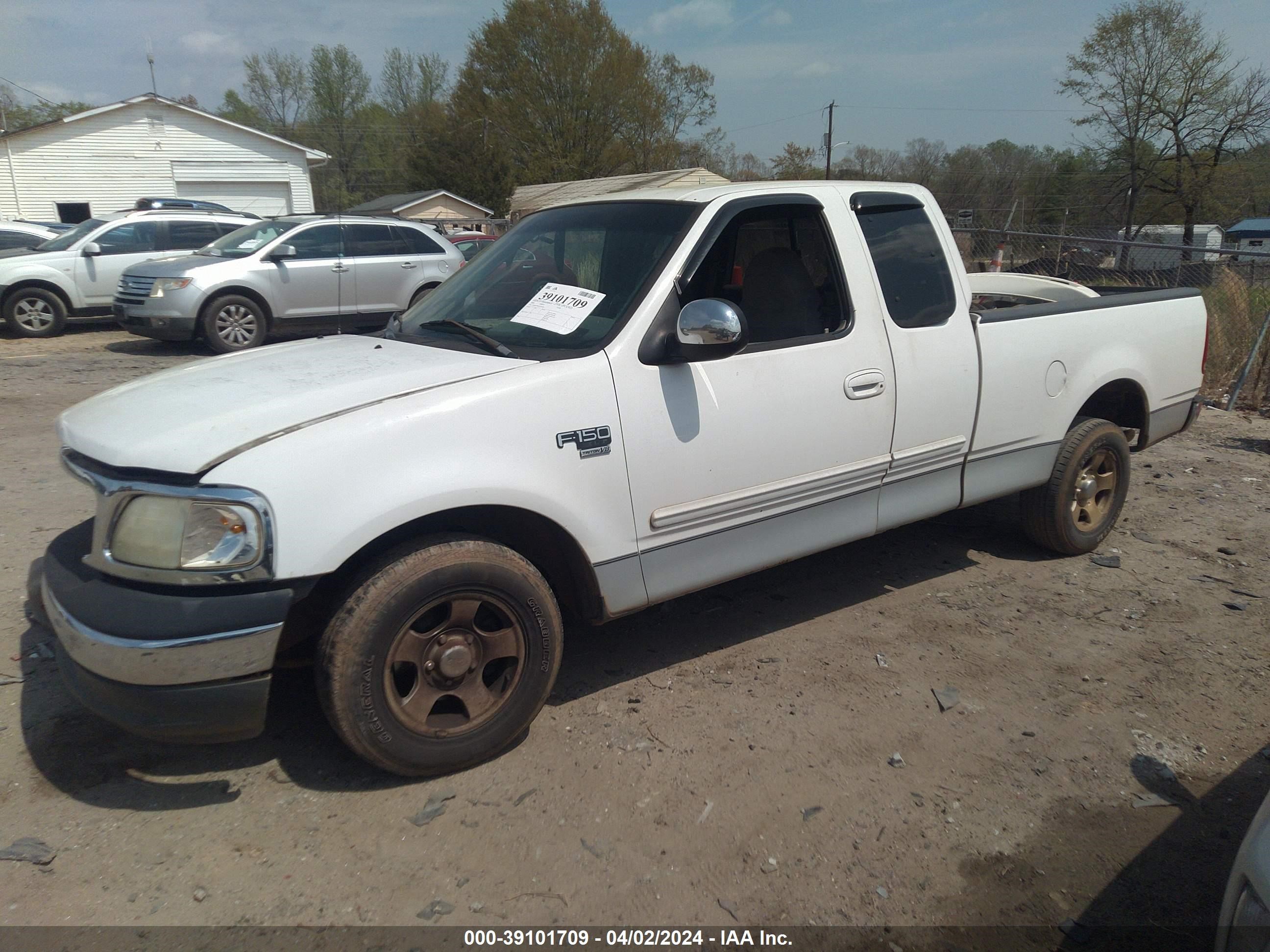 Photo 1 VIN: 1FTRX17W4YNA70652 - FORD F-150 