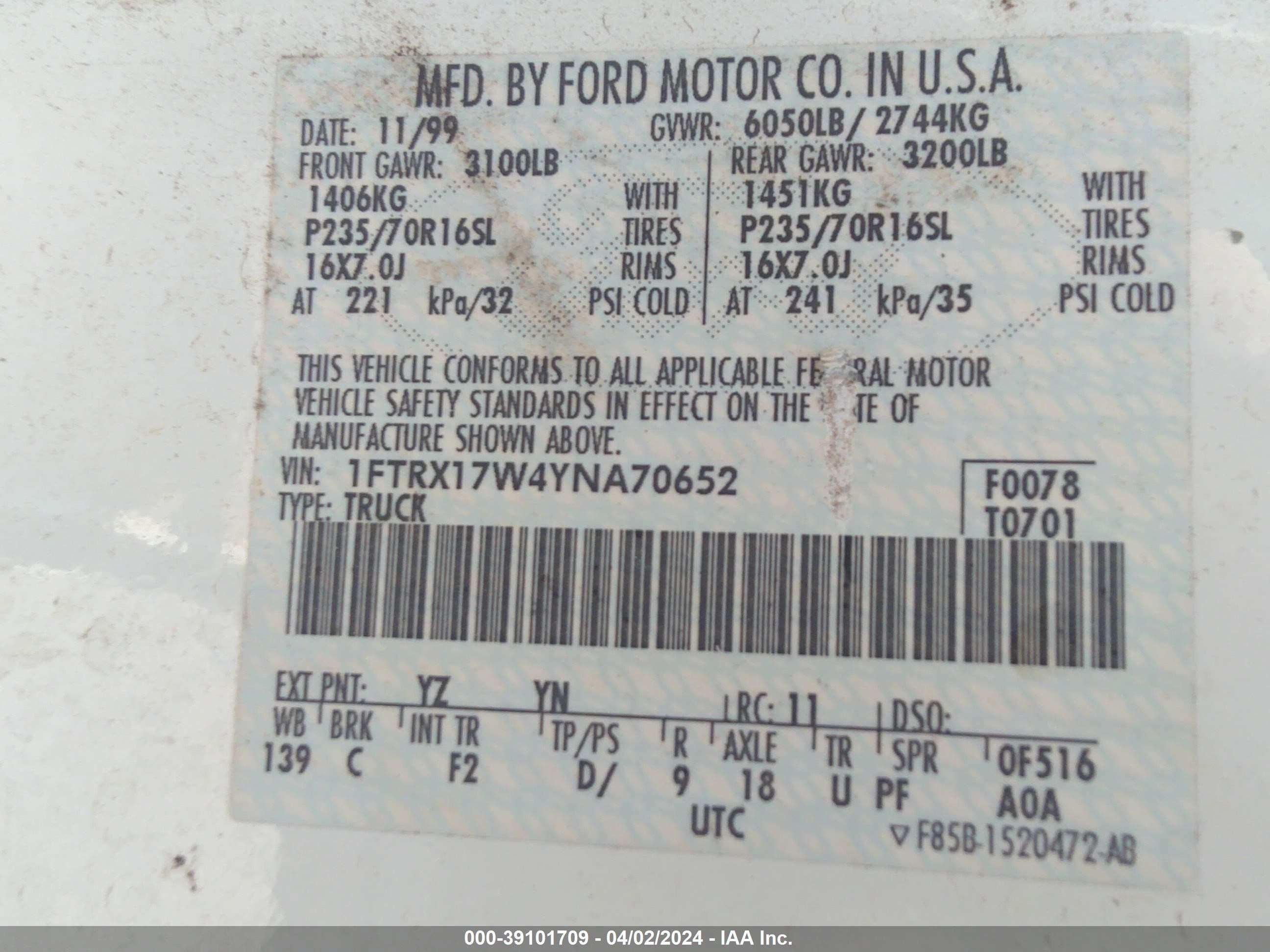 Photo 8 VIN: 1FTRX17W4YNA70652 - FORD F-150 