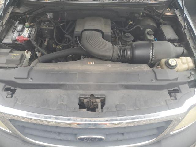 Photo 10 VIN: 1FTRX17W82NC06806 - FORD F150 