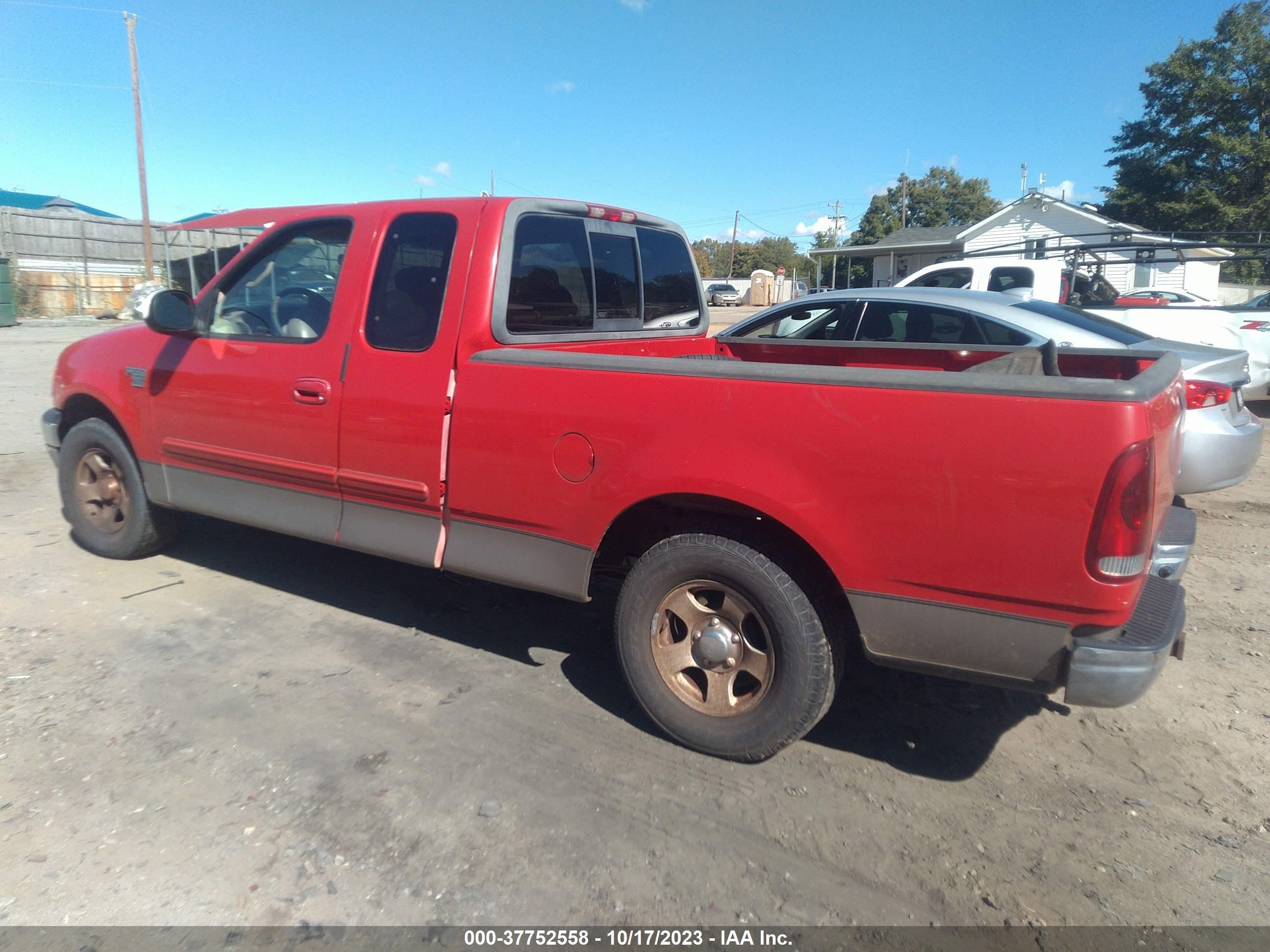 Photo 2 VIN: 1FTRX17W92NA33037 - FORD F-150 