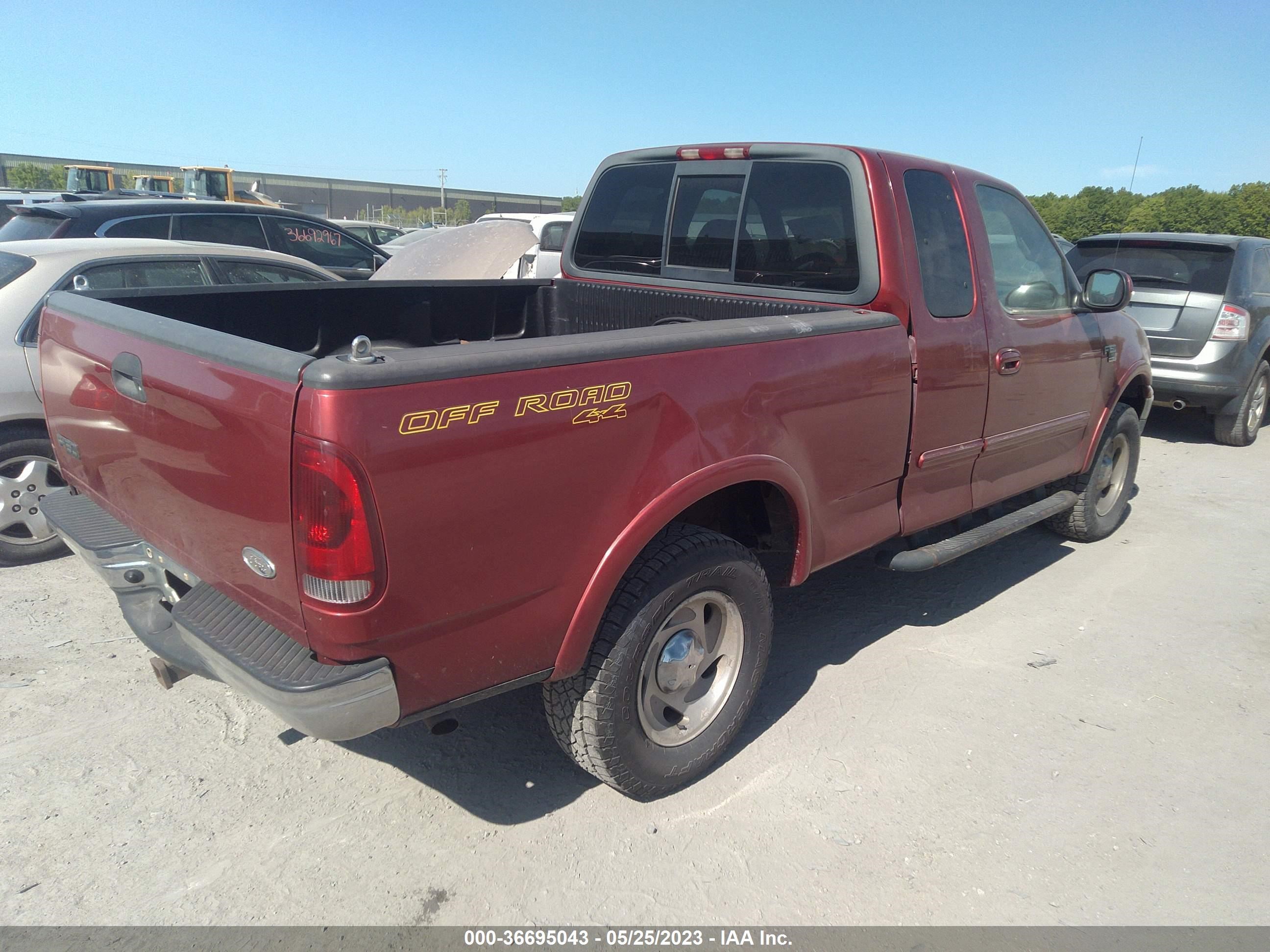 Photo 3 VIN: 1FTRX18L01NA24049 - FORD F-150 