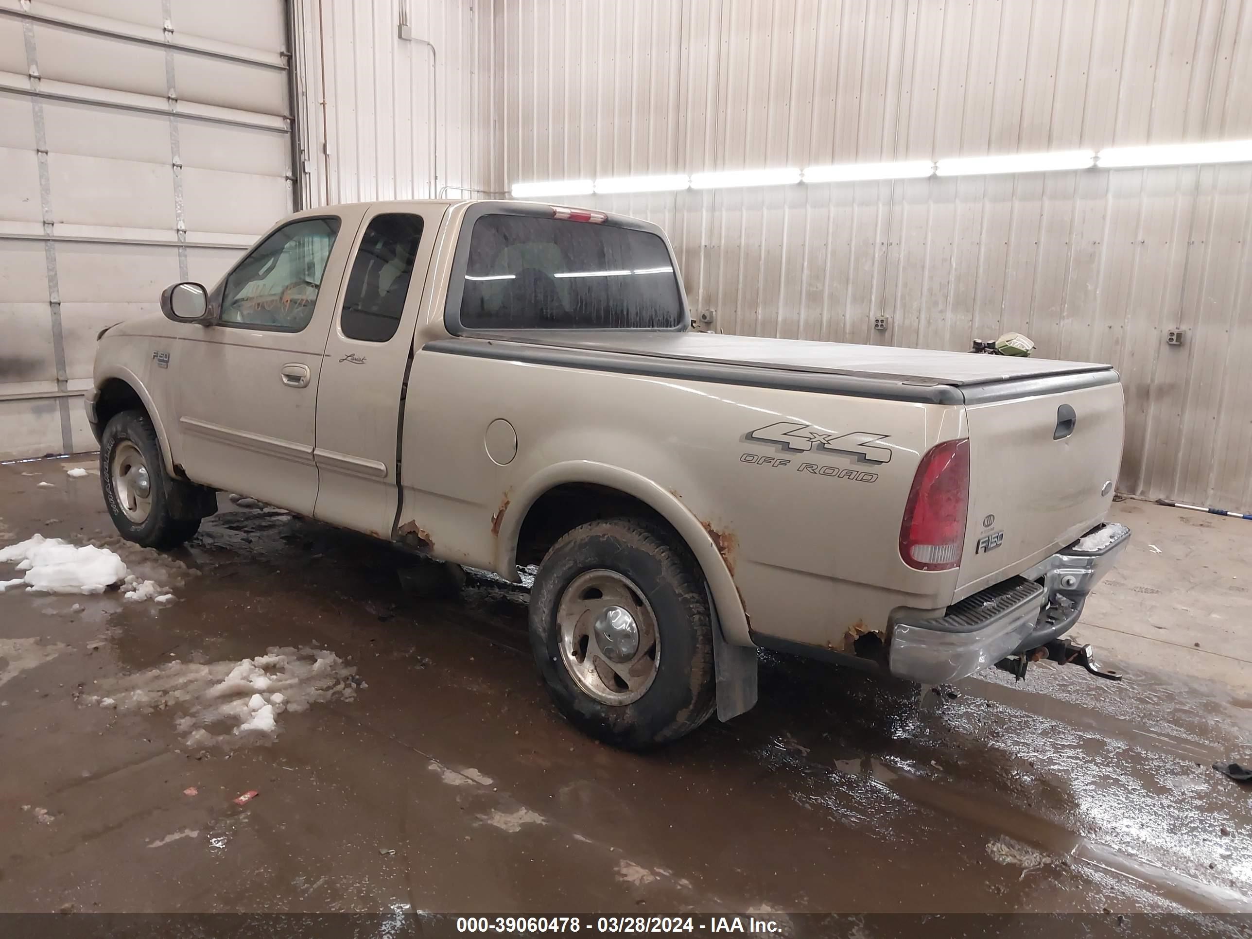 Photo 2 VIN: 1FTRX18L3YNA86667 - FORD F-150 