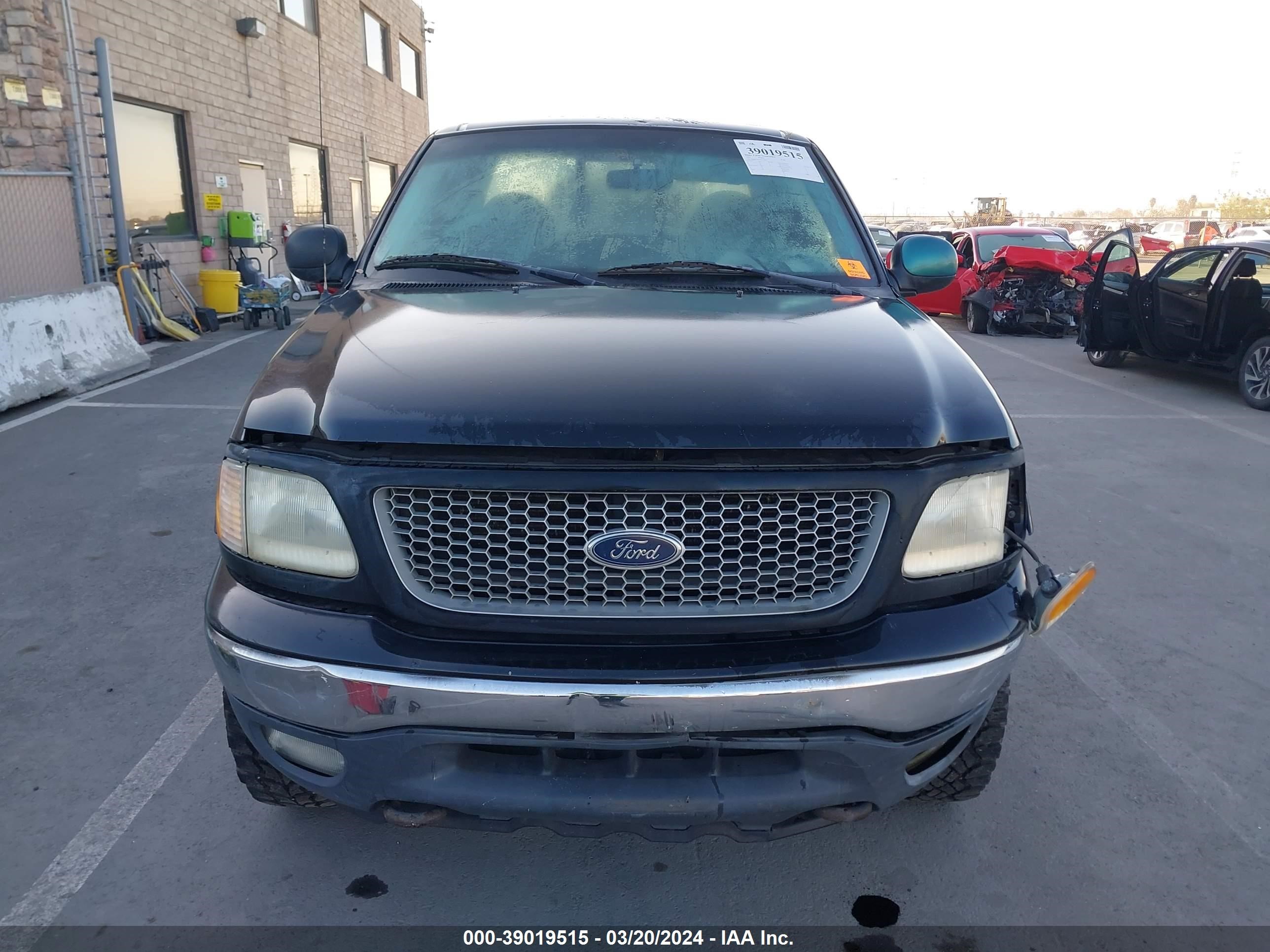 Photo 11 VIN: 1FTRX18L4XNA24869 - FORD F-150 