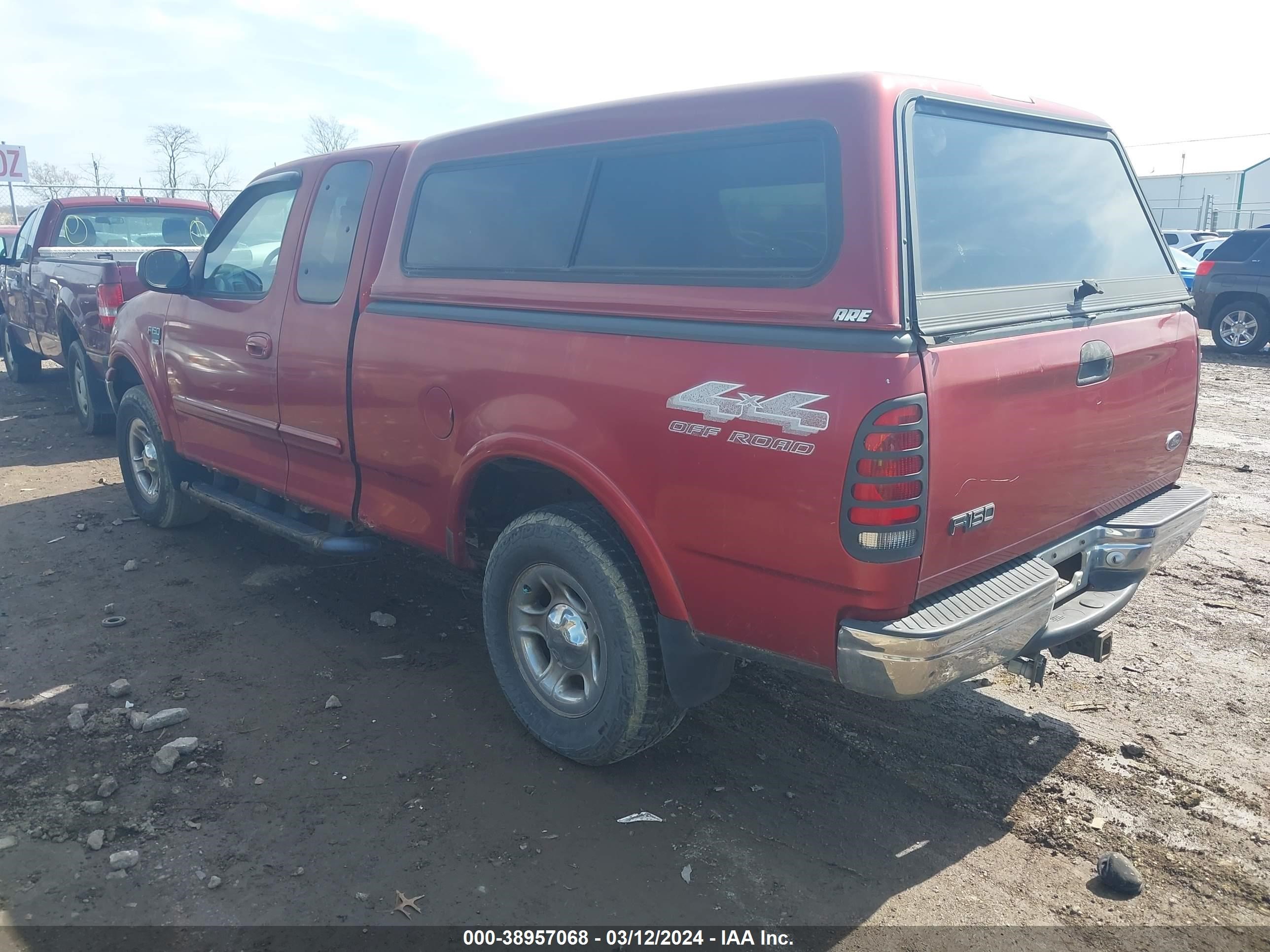 Photo 2 VIN: 1FTRX18L5XNA65897 - FORD F-150 