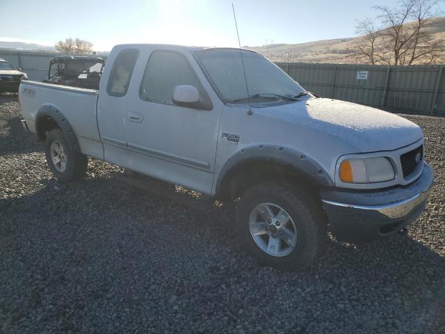 Photo 3 VIN: 1FTRX18L73NB60973 - FORD F150 