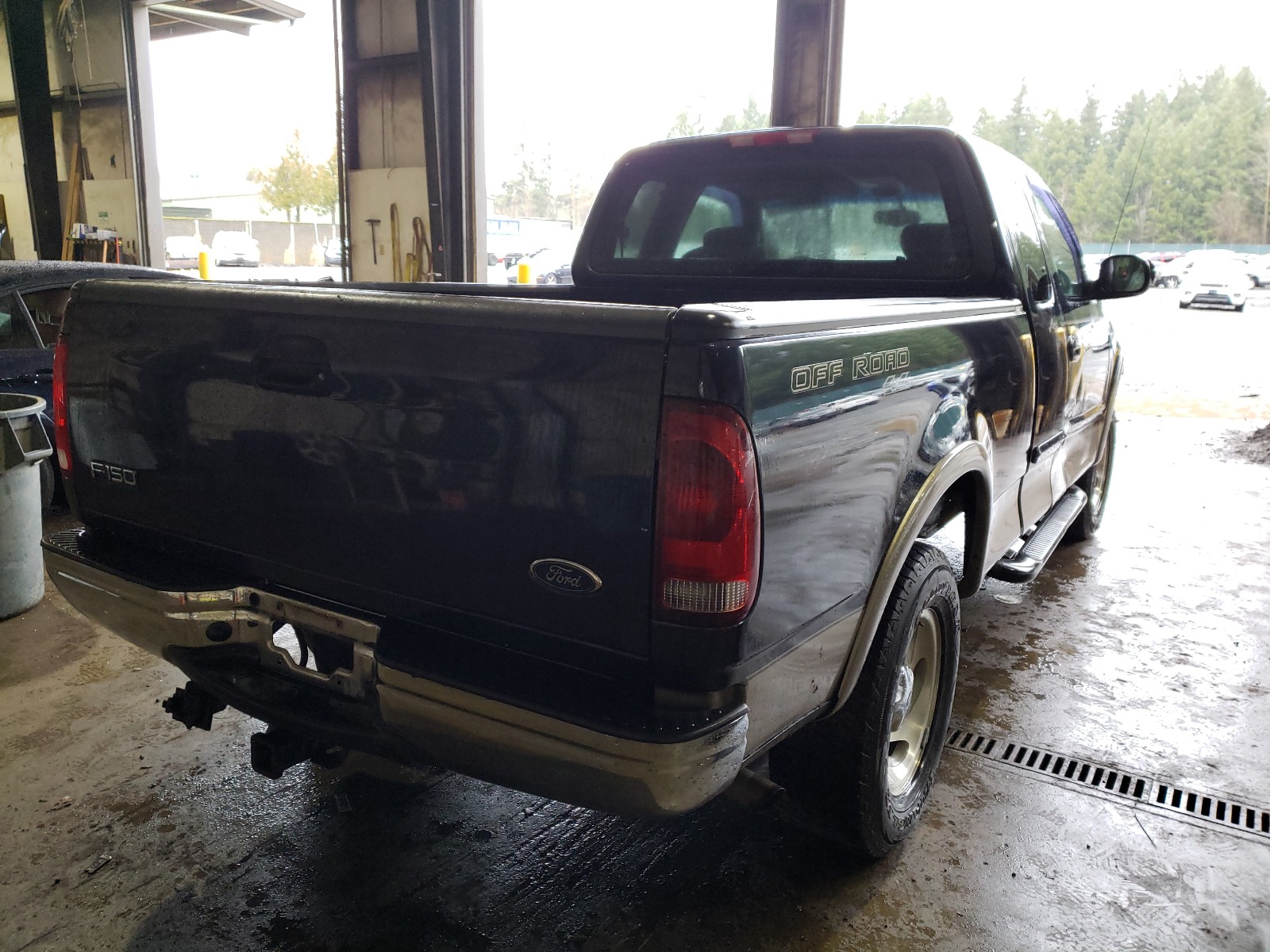 Photo 3 VIN: 1FTRX18L81KA09431 - FORD F150 