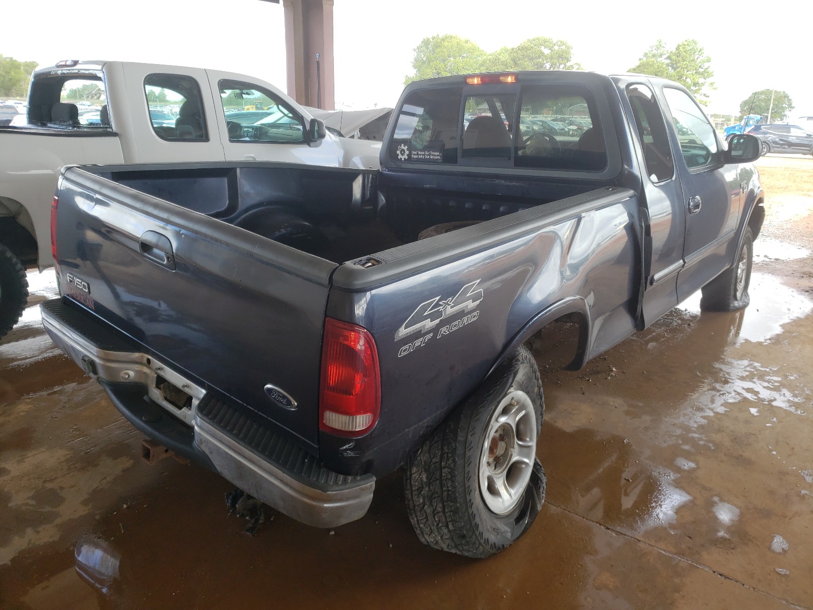 Photo 3 VIN: 1FTRX18L9XKB05139 - FORD F150 