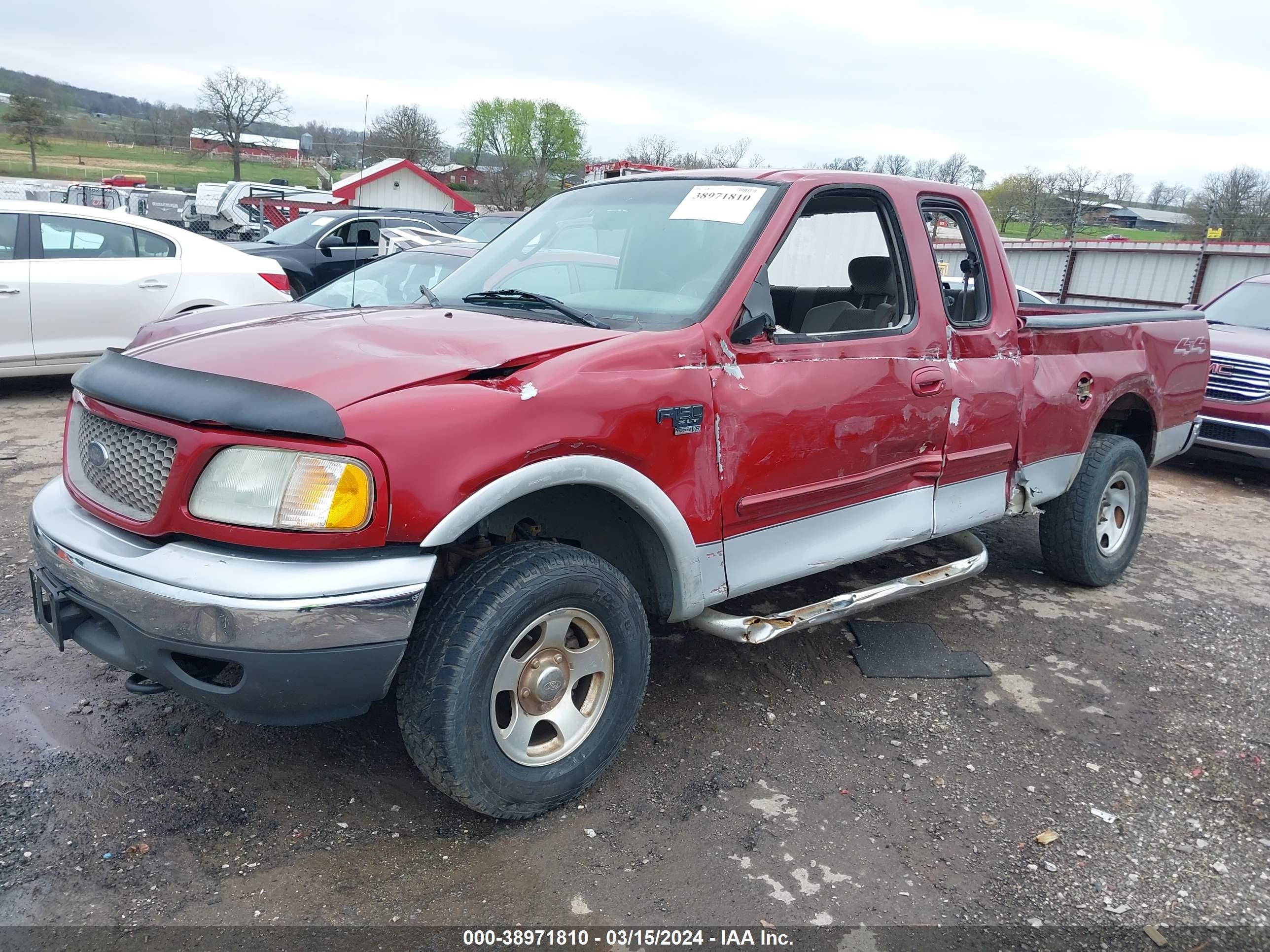 Photo 1 VIN: 1FTRX18W02NB54182 - FORD F-150 