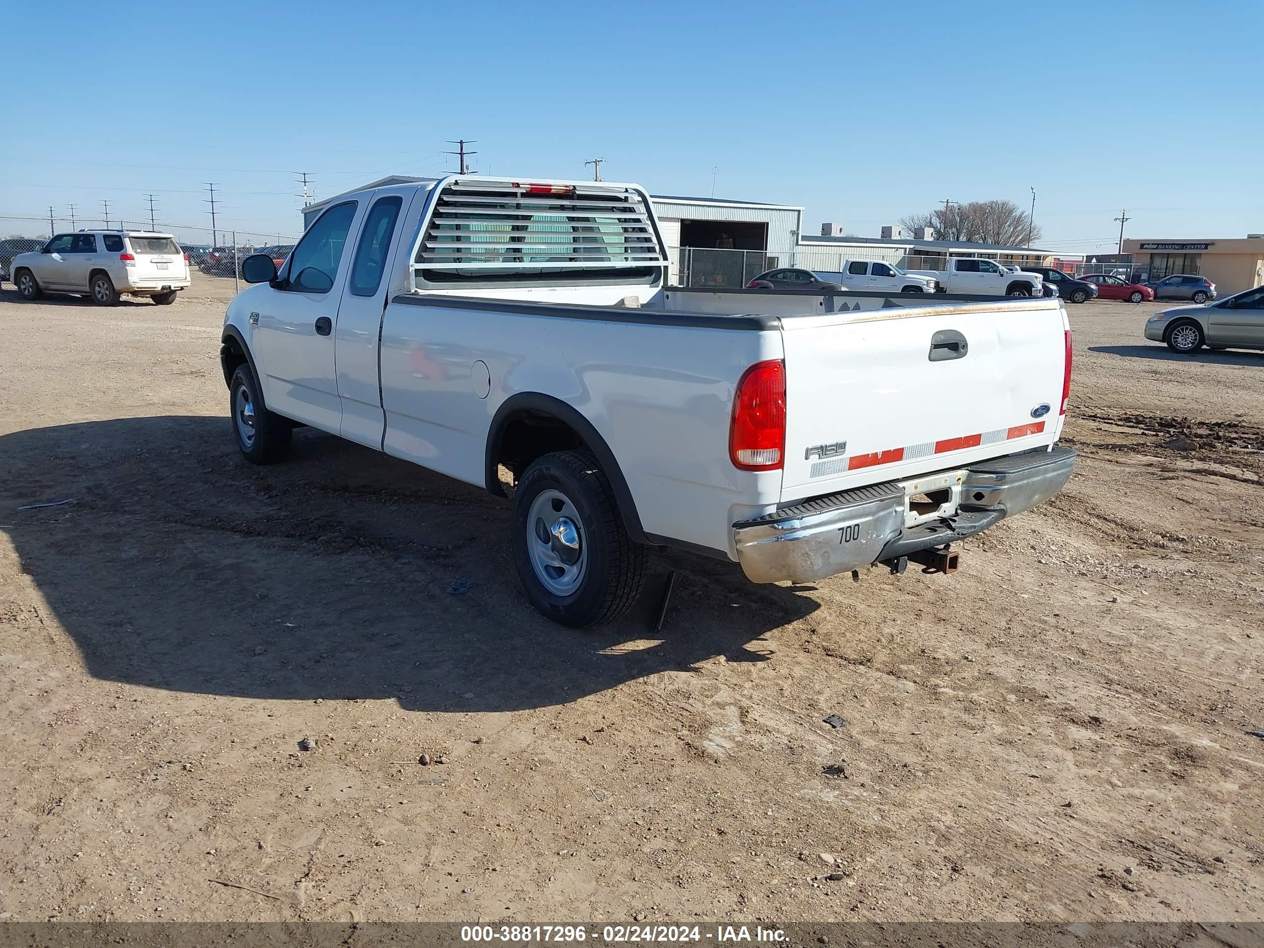 Photo 2 VIN: 1FTRX18W41NA20502 - FORD F-150 