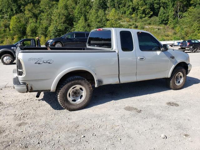 Photo 2 VIN: 1FTRX18W42NA46941 - FORD F150 