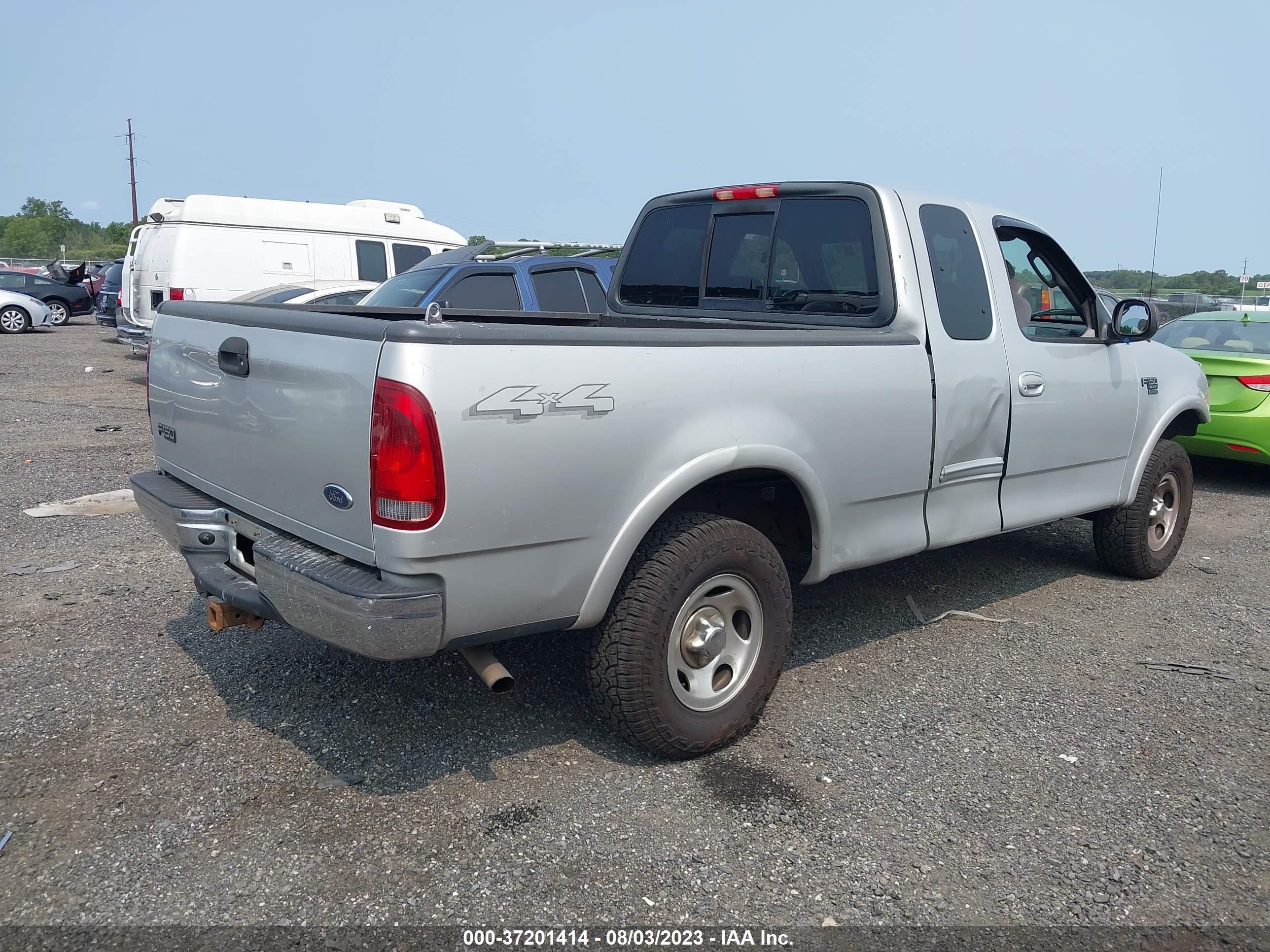 Photo 3 VIN: 1FTRX18W43NA74837 - FORD F-150 