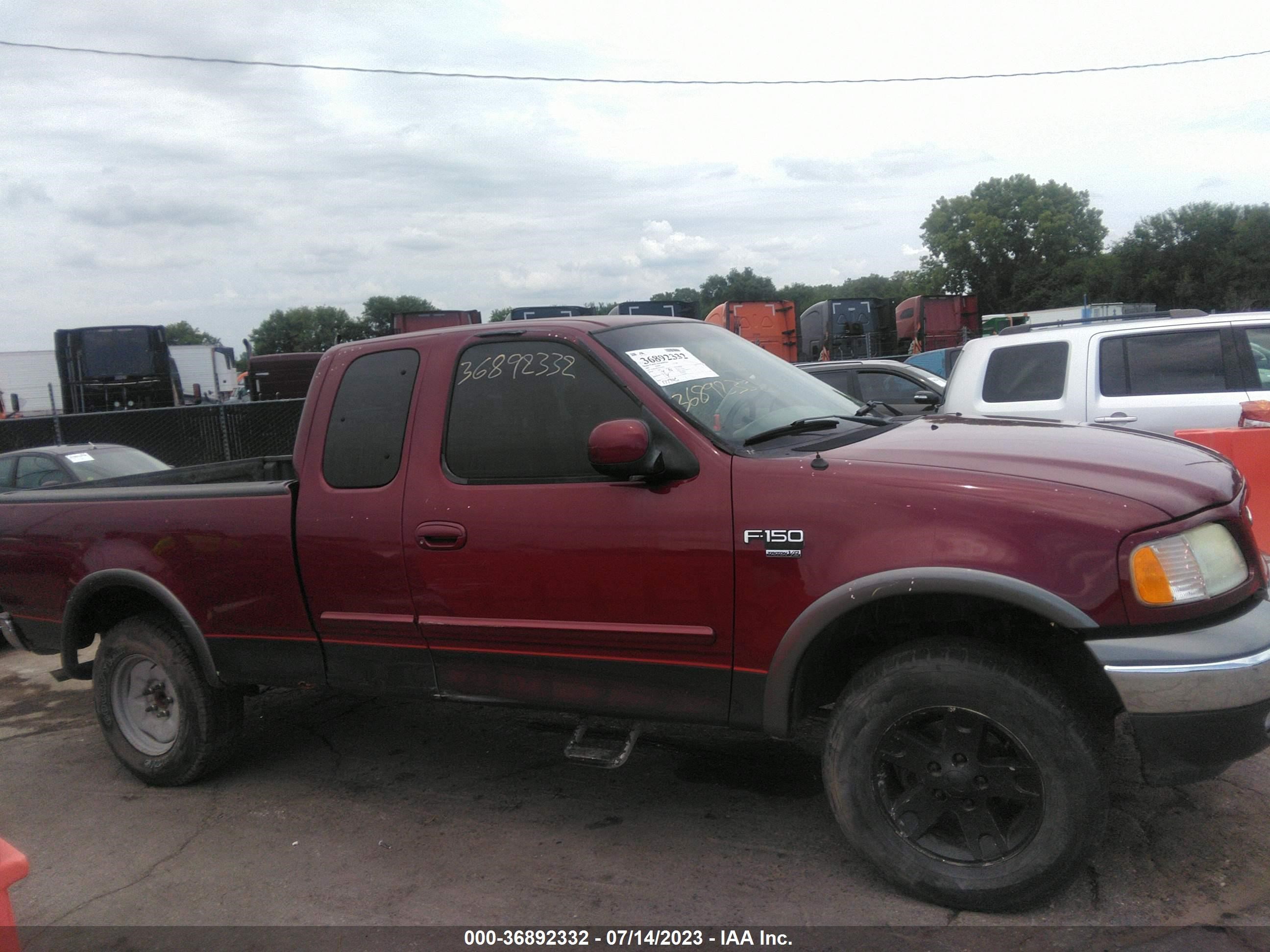 Photo 13 VIN: 1FTRX18W73NA16656 - FORD F-150 