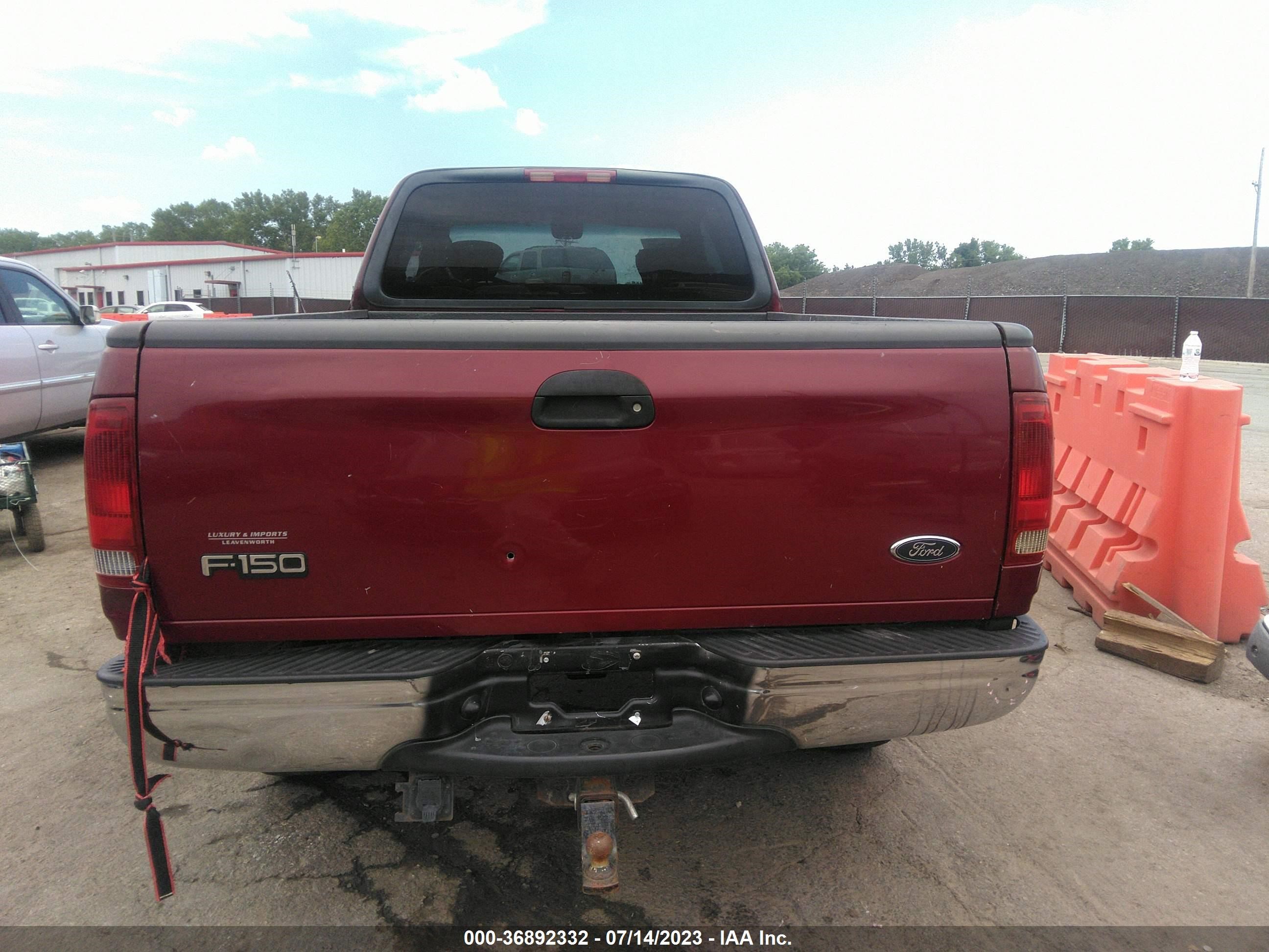 Photo 16 VIN: 1FTRX18W73NA16656 - FORD F-150 