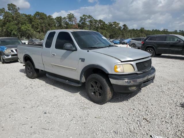 Photo 3 VIN: 1FTRX18W73NB47134 - FORD F150 