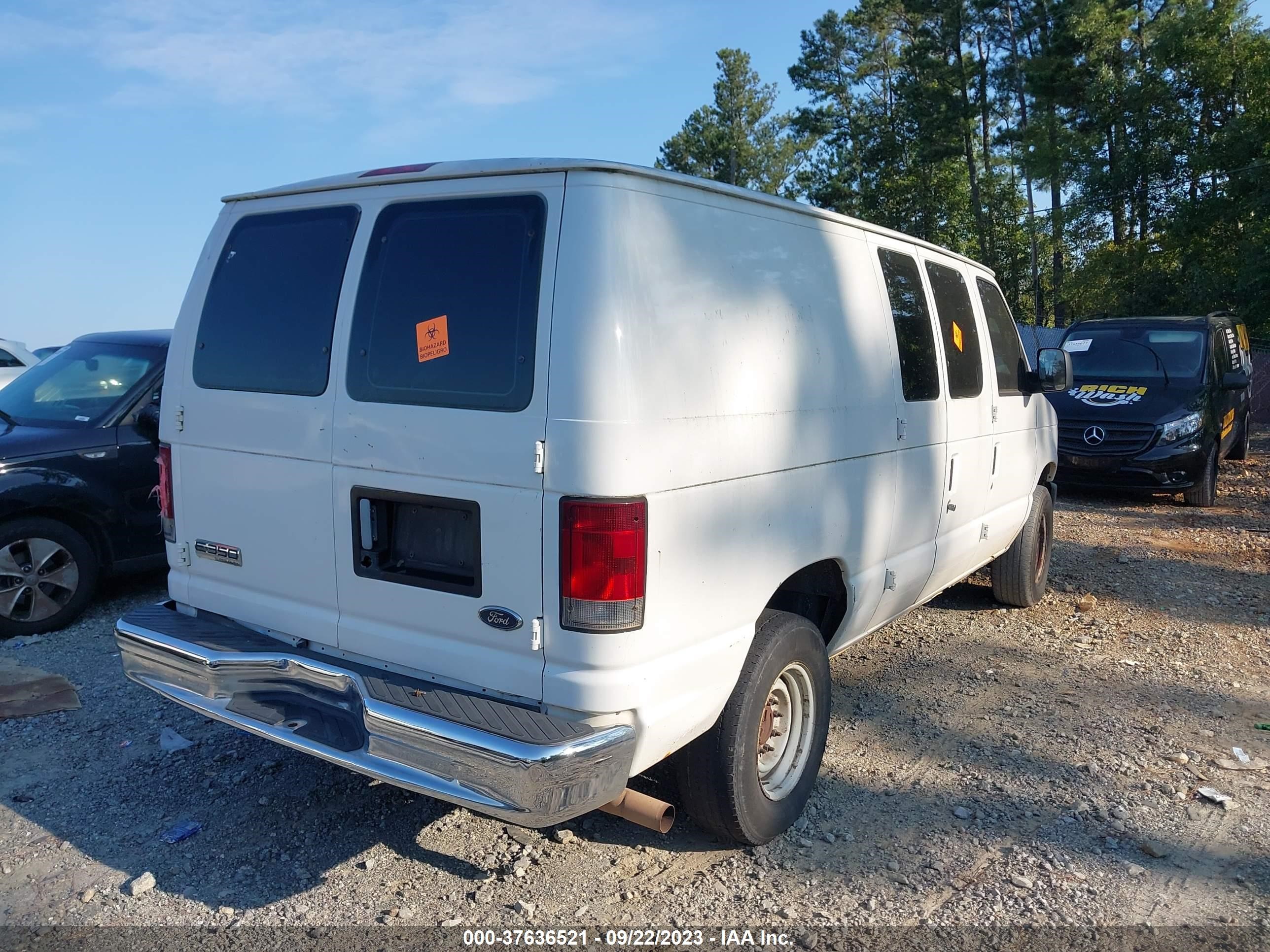 Photo 3 VIN: 1FTSE34L08DA14615 - FORD ECONOLINE 