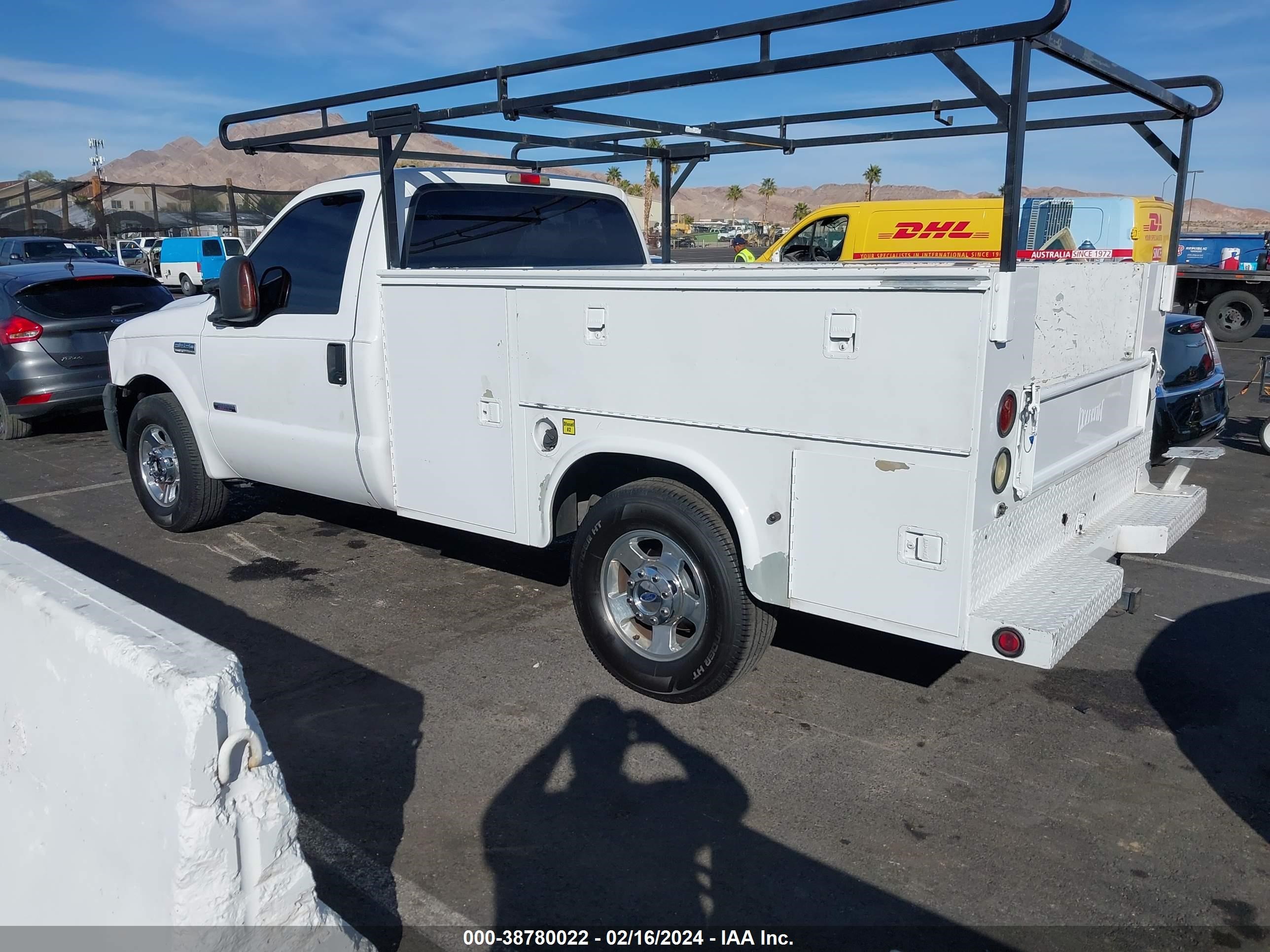 Photo 2 VIN: 1FTSF20P05EC46749 - FORD F250 