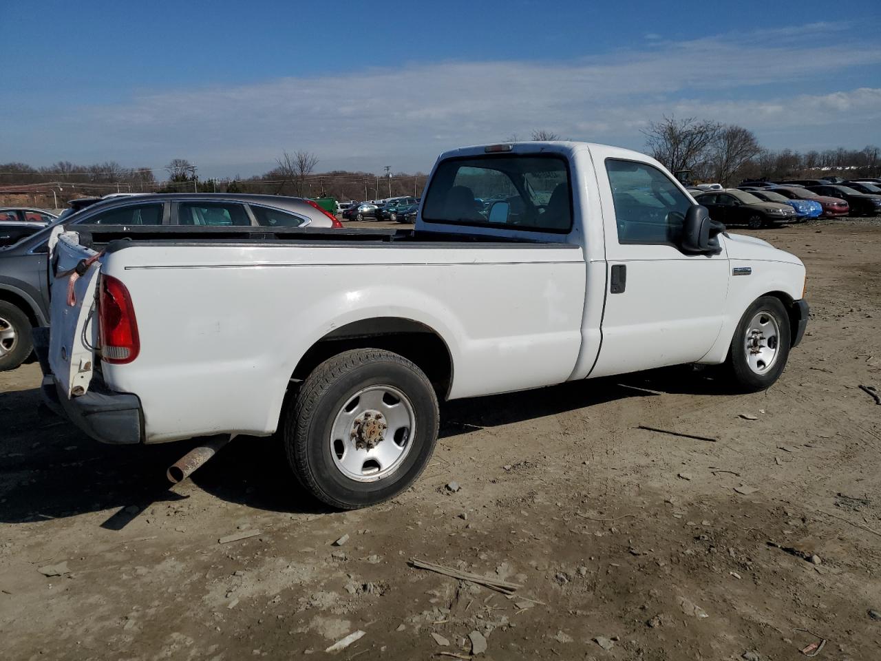 Photo 3 VIN: 1FTSF30556ED72126 - FORD F350 