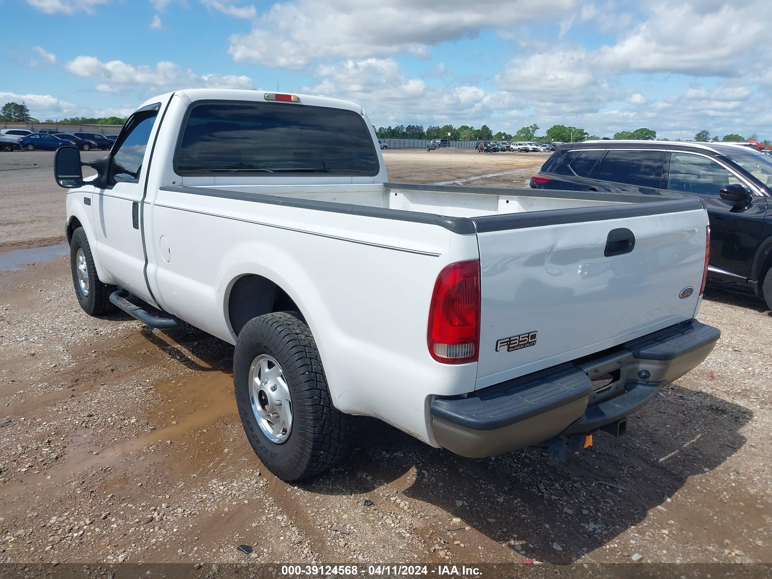 Photo 2 VIN: 1FTSF30L54EC24103 - FORD F350 