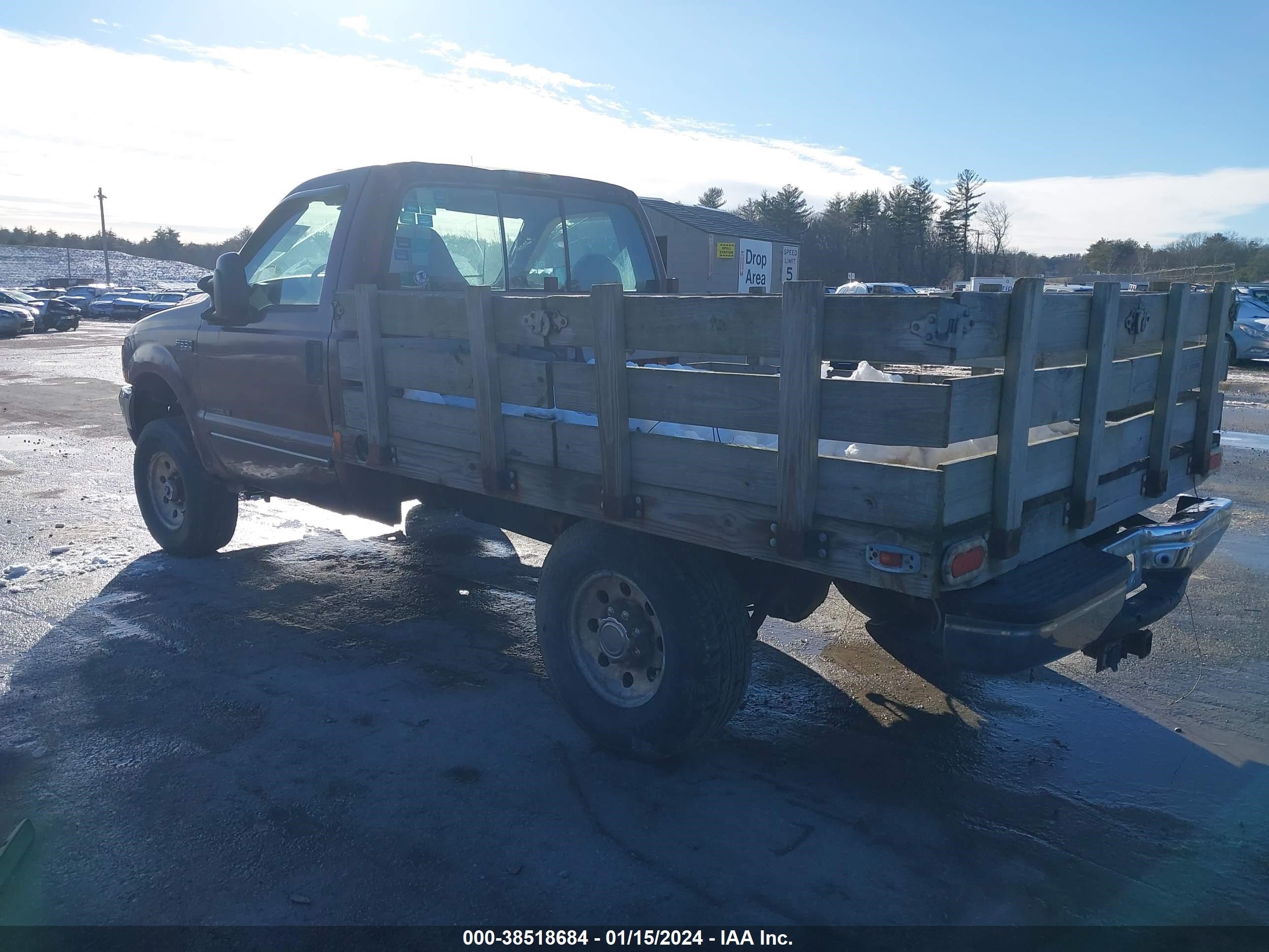 Photo 2 VIN: 1FTSF31F5YEC96918 - FORD F350 