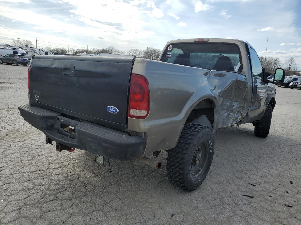 Photo 2 VIN: 1FTSF31S93EB32013 - FORD F350 