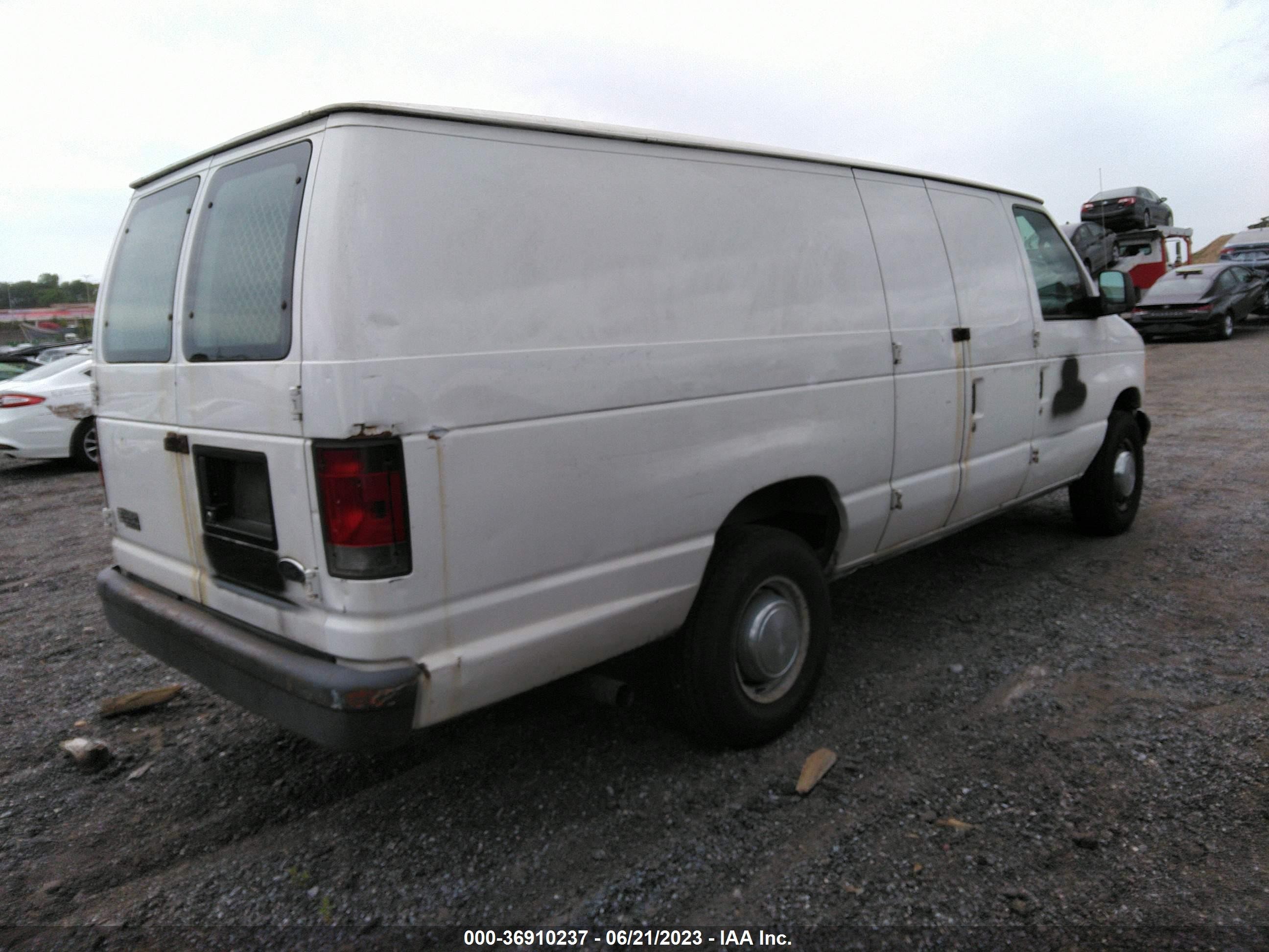 Photo 3 VIN: 1FTSS34L54HB02281 - FORD ECONOLINE 