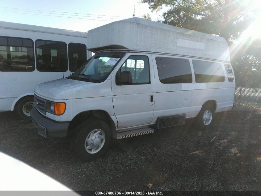 Photo 1 VIN: 1FTSS34L67DA72655 - FORD ECONOLINE 