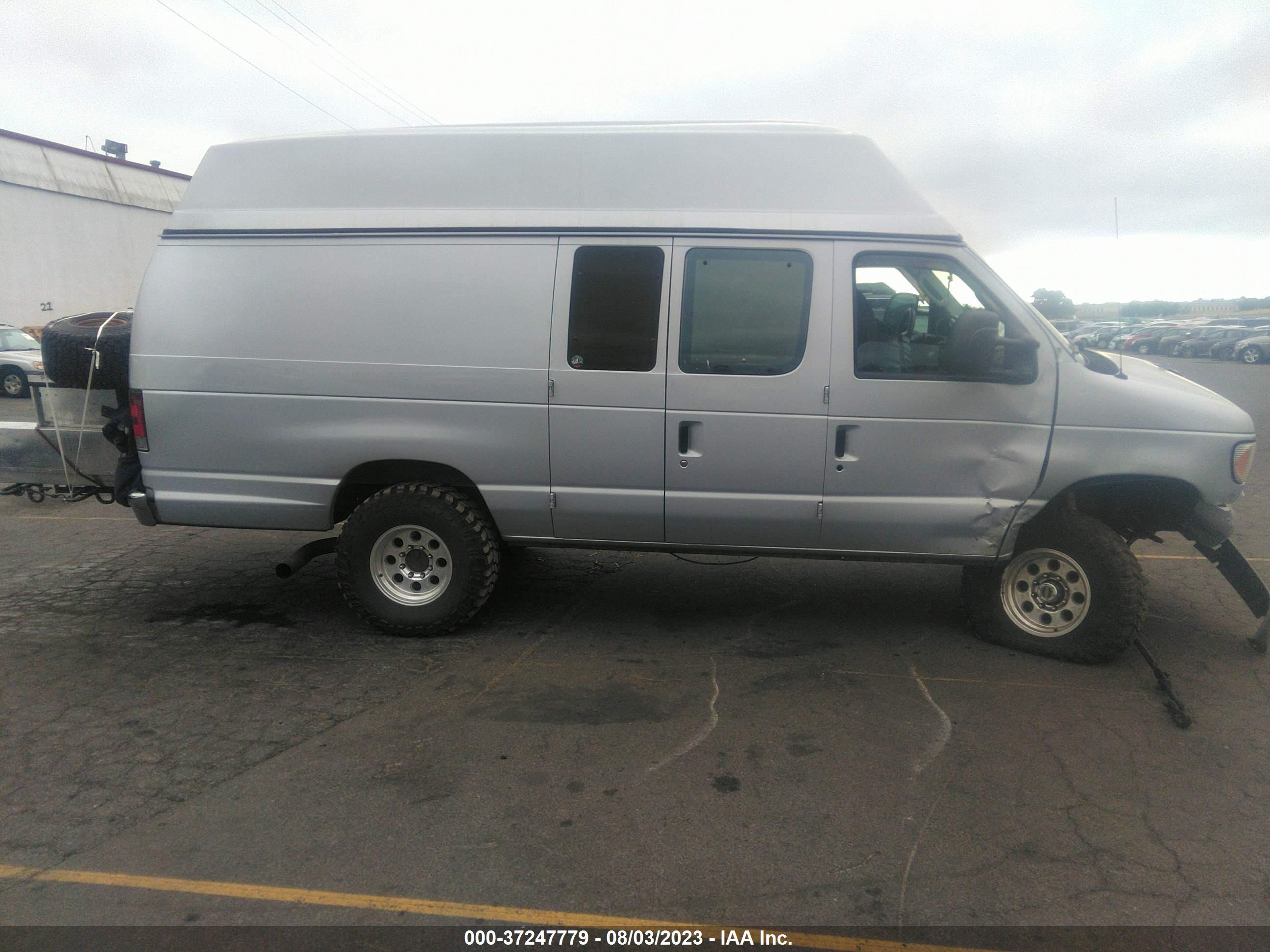 Photo 11 VIN: 1FTSS34P36DA32776 - FORD ECONOLINE 