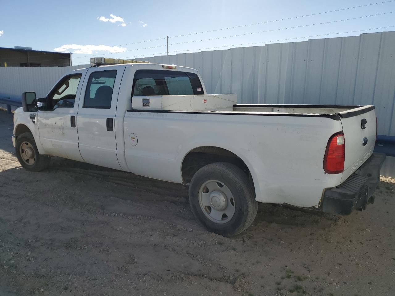 Photo 2 VIN: 1FTSW20508EB53975 - FORD F250 