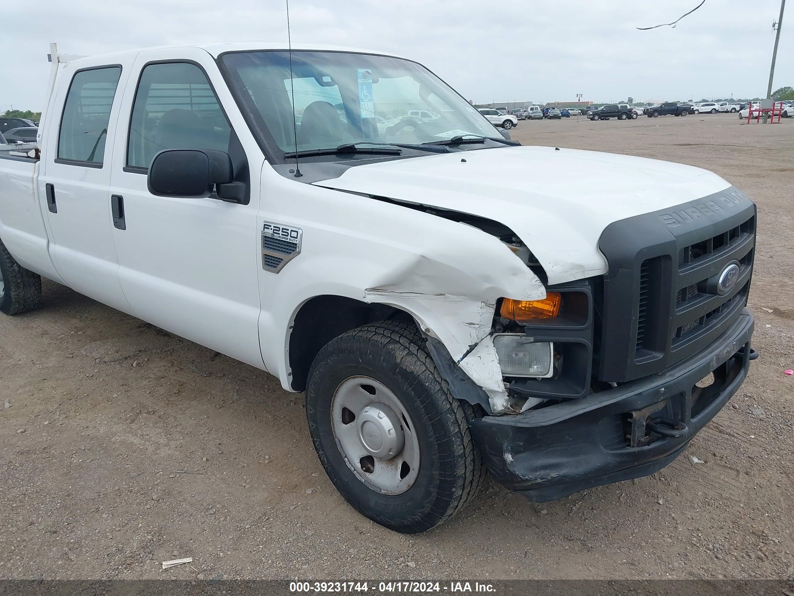 Photo 5 VIN: 1FTSW20568ED64095 - FORD F250 