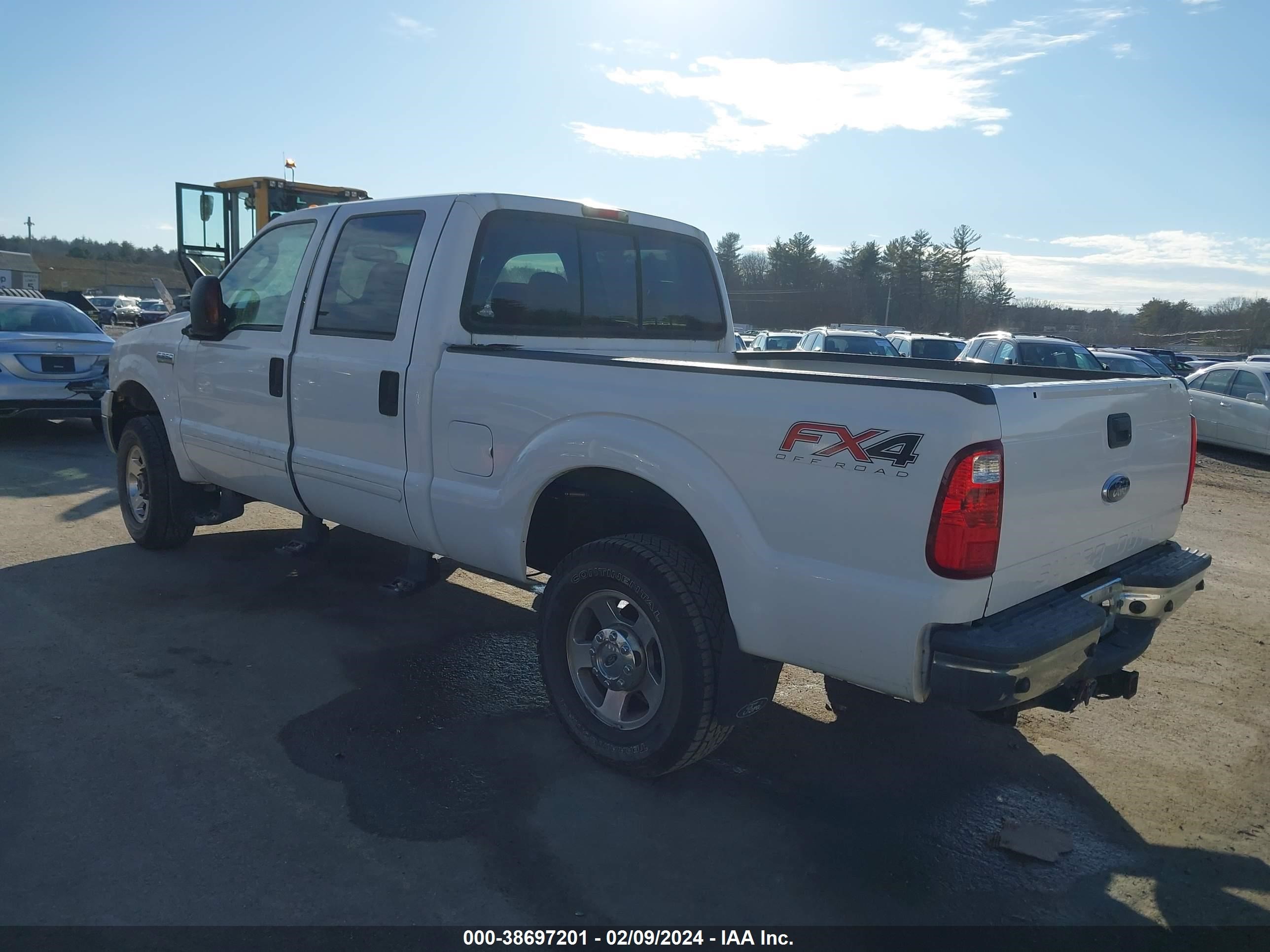 Photo 2 VIN: 1FTSW21515EC22098 - FORD F250 