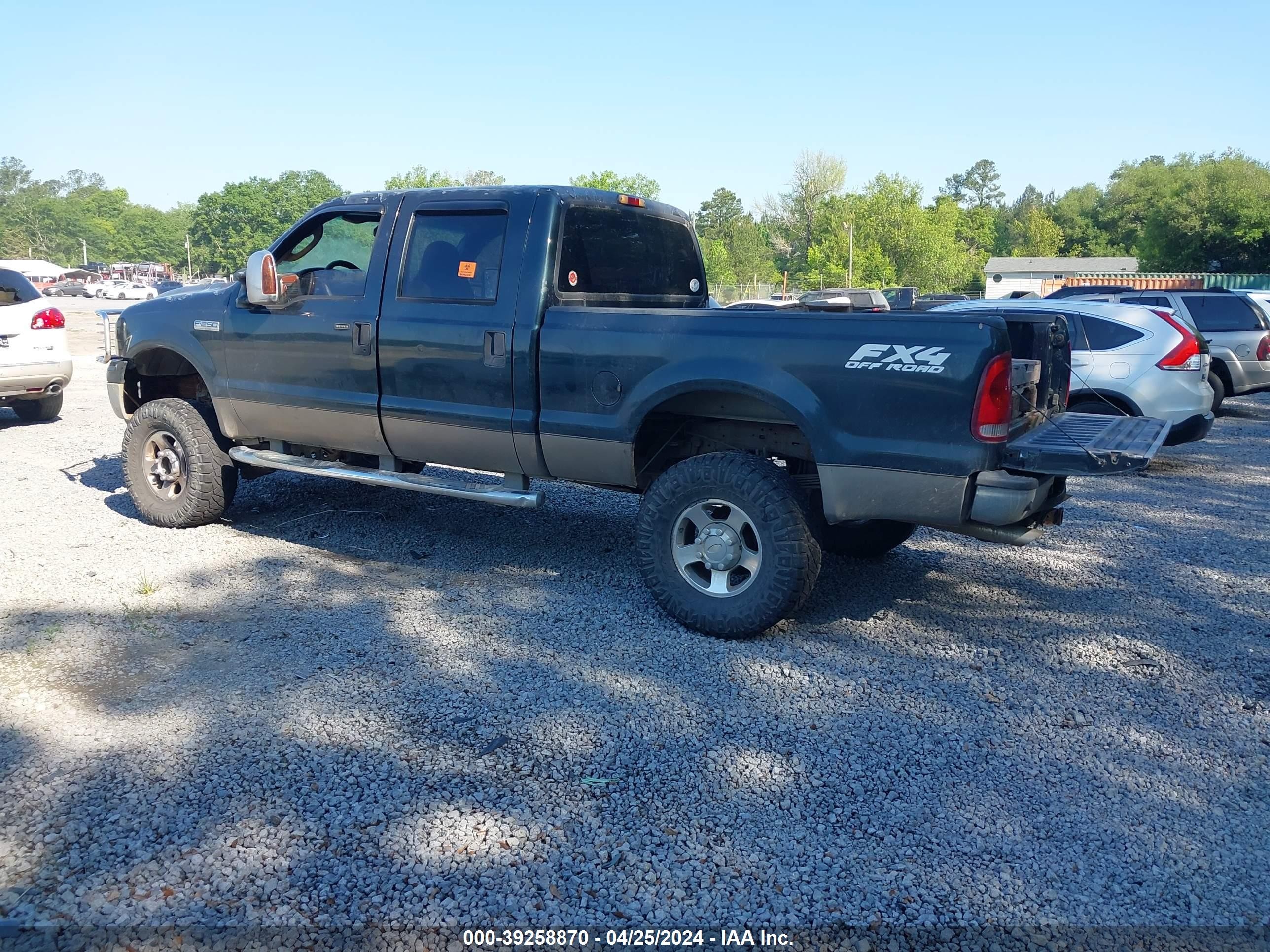 Photo 2 VIN: 1FTSW21516EC32552 - FORD F250 