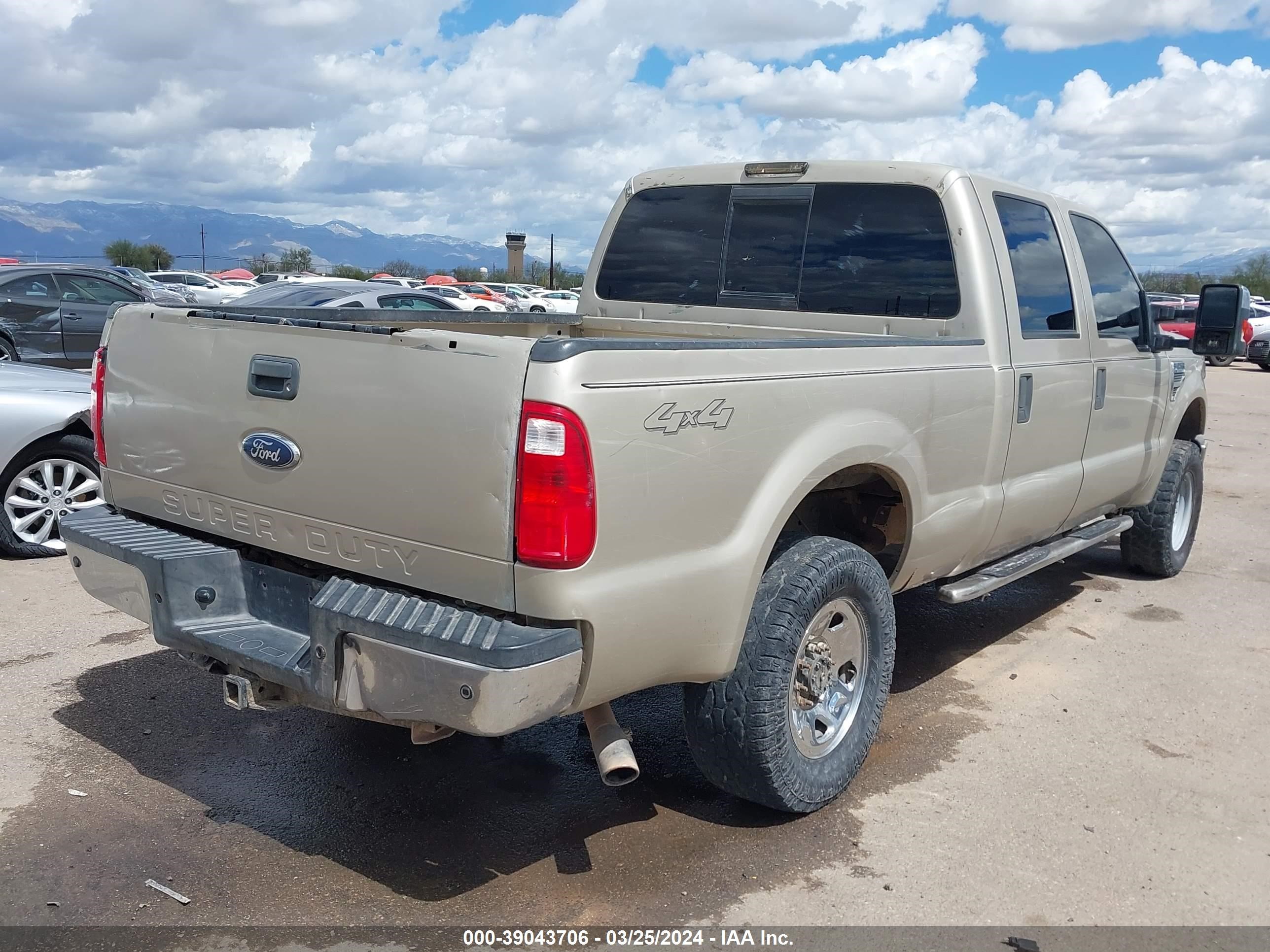 Photo 3 VIN: 1FTSW21528EE47408 - FORD F250 