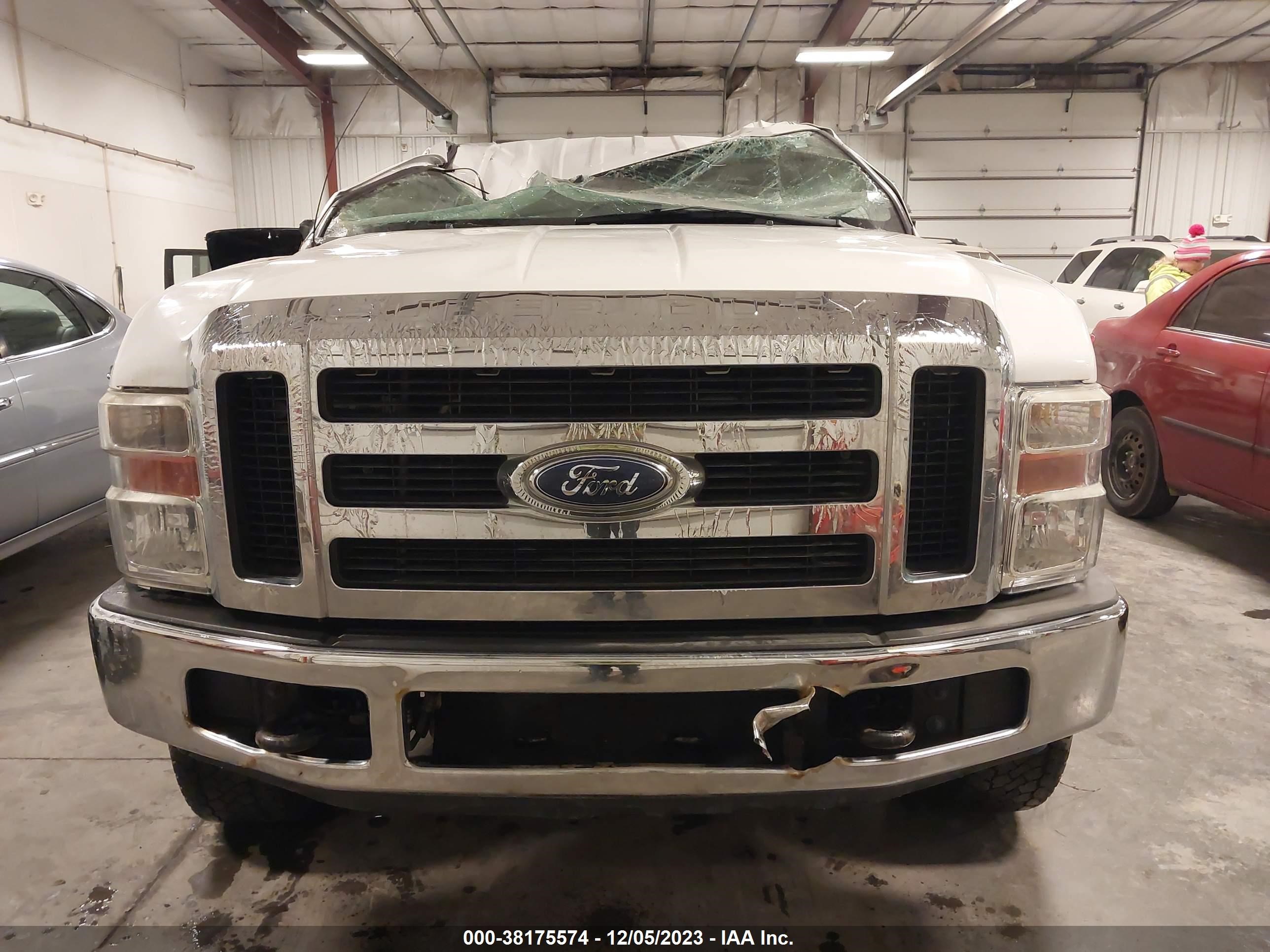 Photo 12 VIN: 1FTSW21548EB97508 - FORD F250 