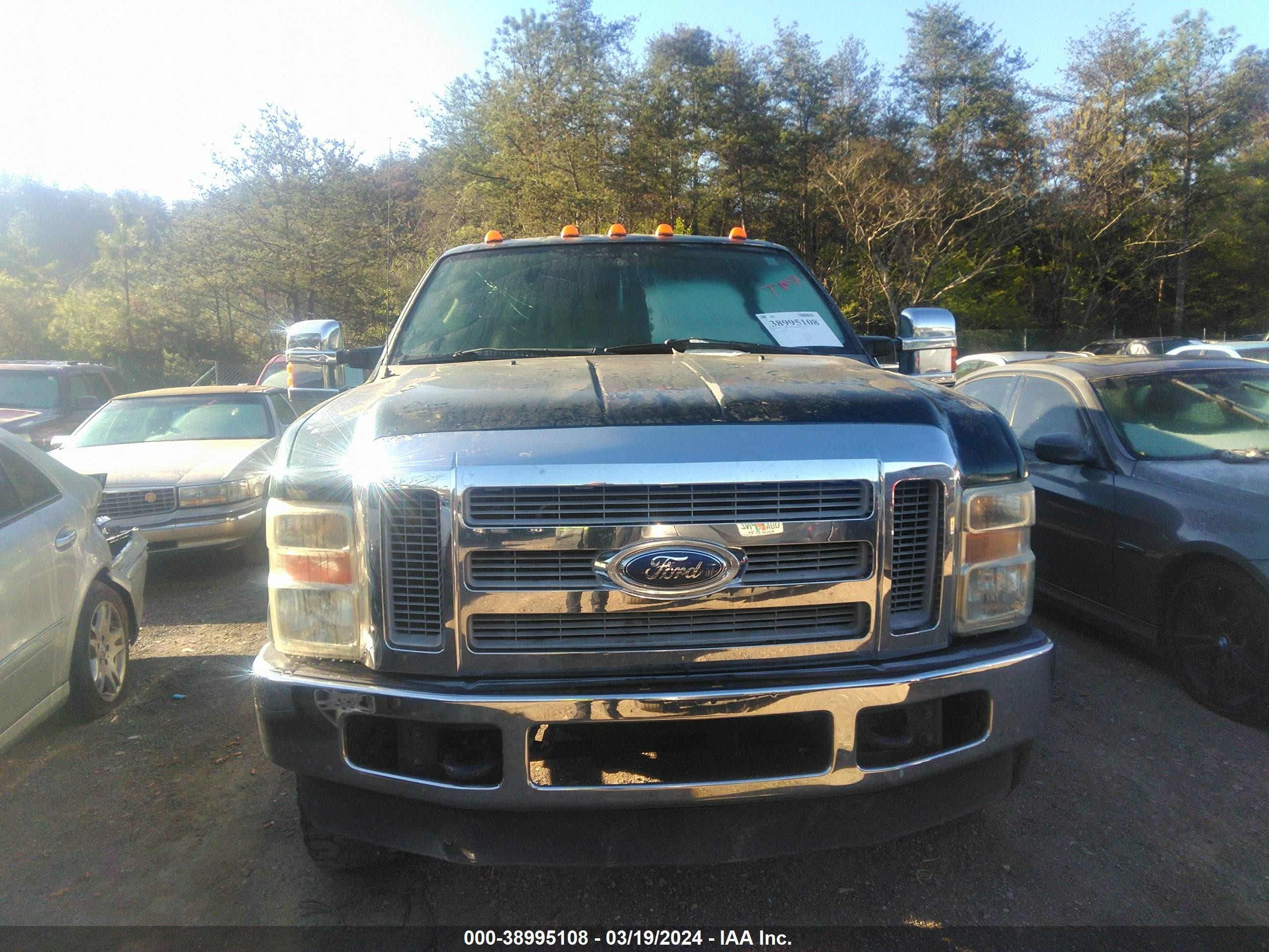 Photo 11 VIN: 1FTSW21598EB97701 - FORD F250 