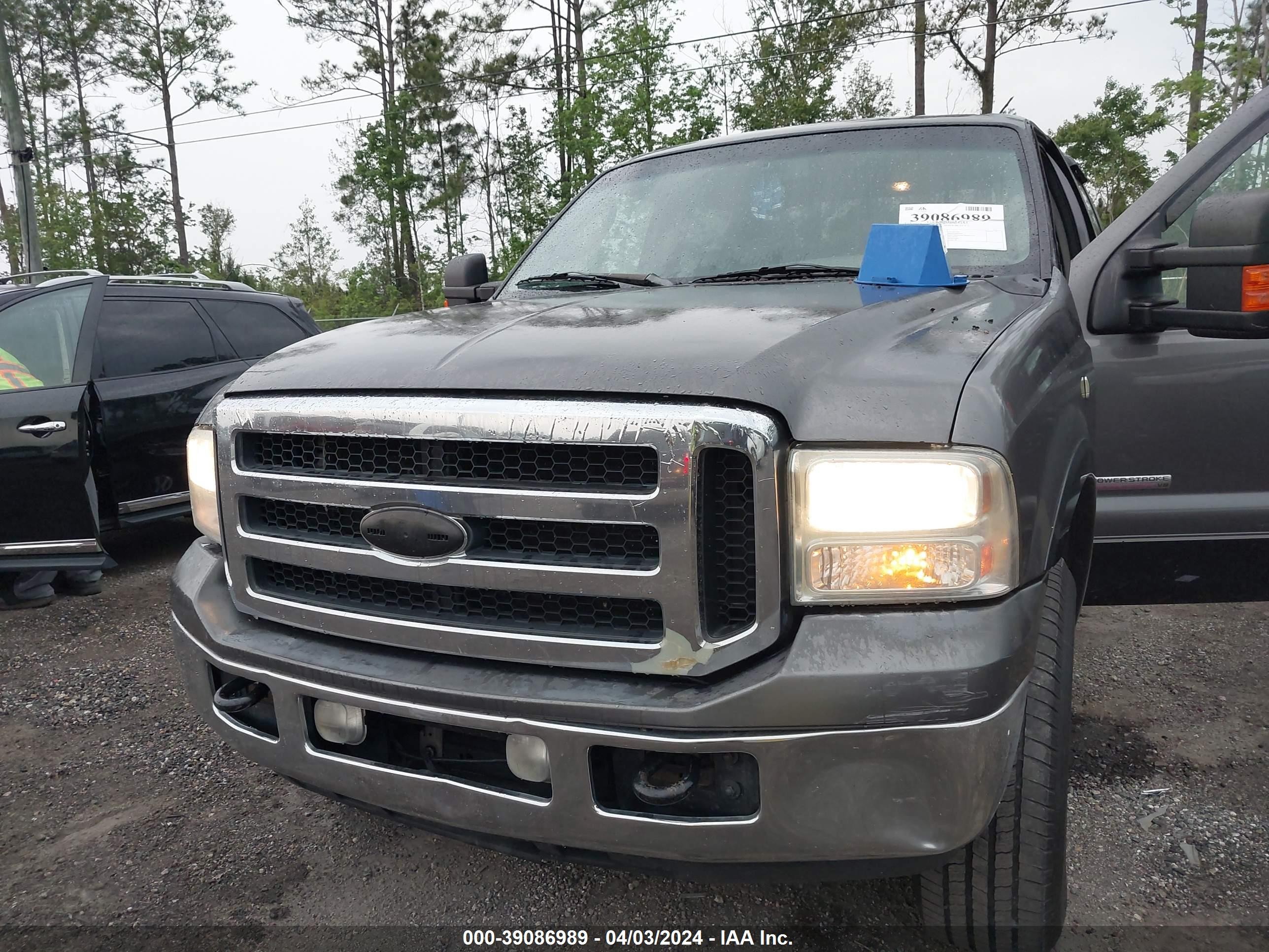 Photo 5 VIN: 1FTSW21P15EA68462 - FORD F250 