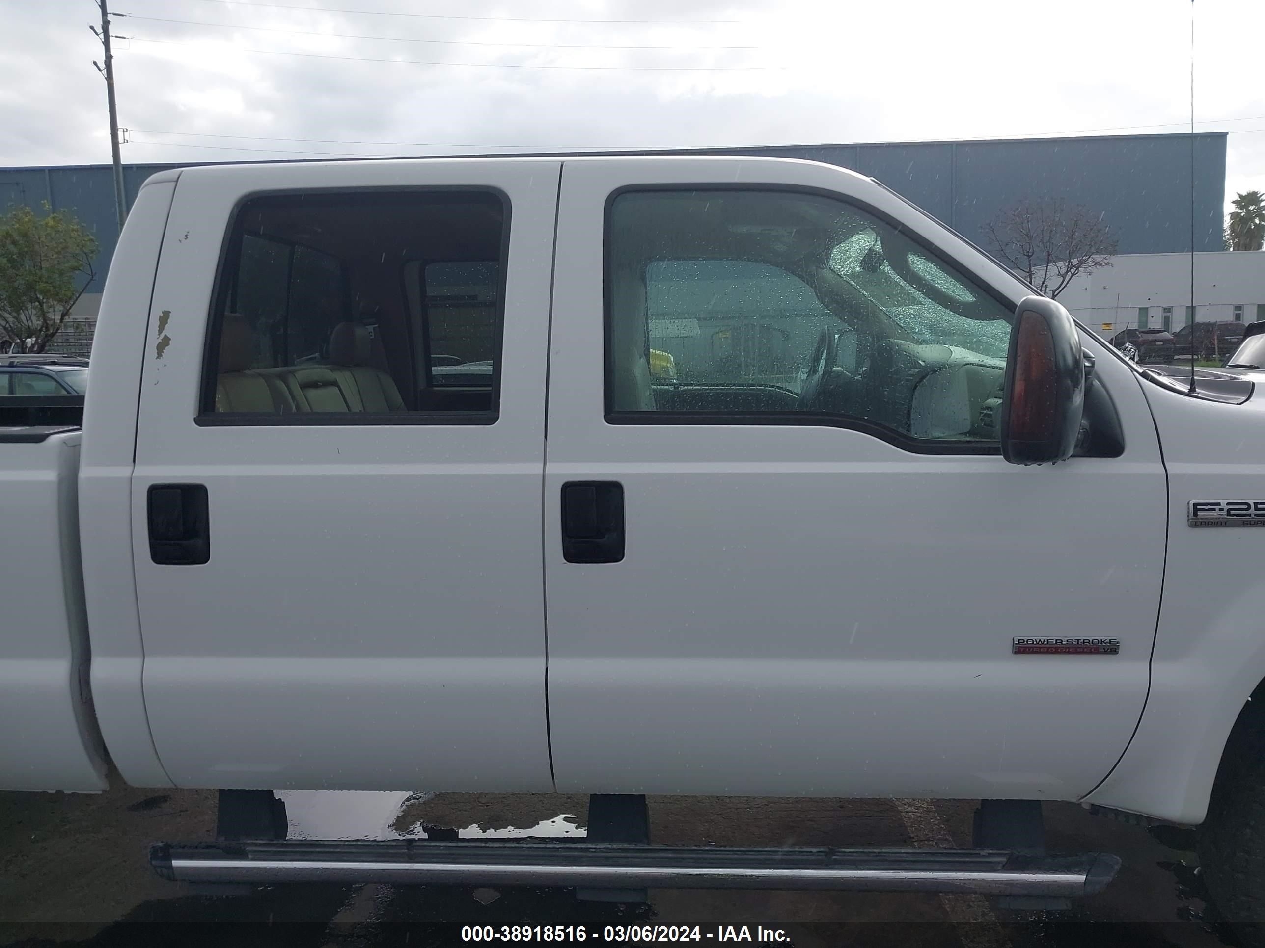 Photo 11 VIN: 1FTSW21P16EC91201 - FORD F250 