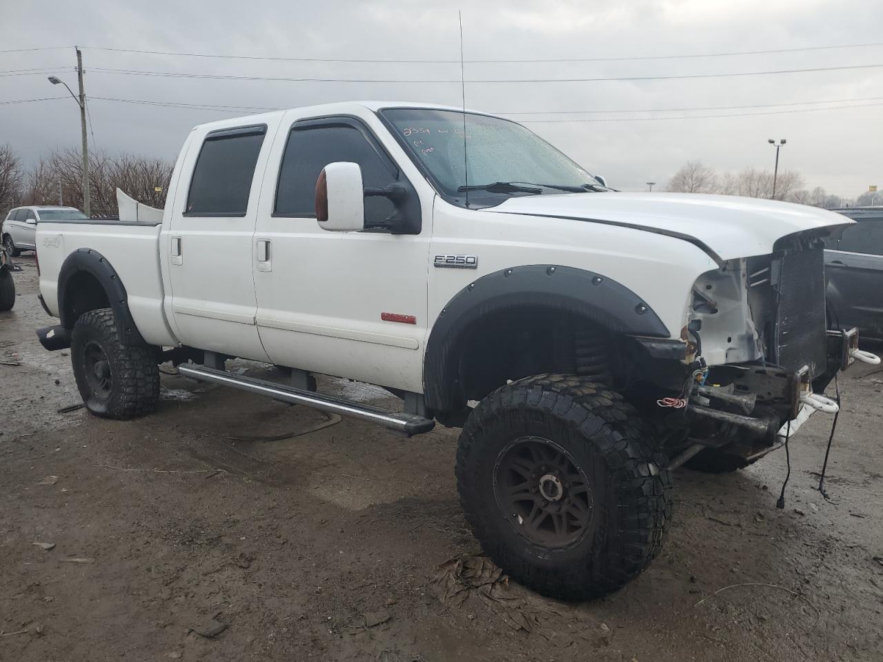 Photo 3 VIN: 1FTSW21P17EB17470 - FORD F250 