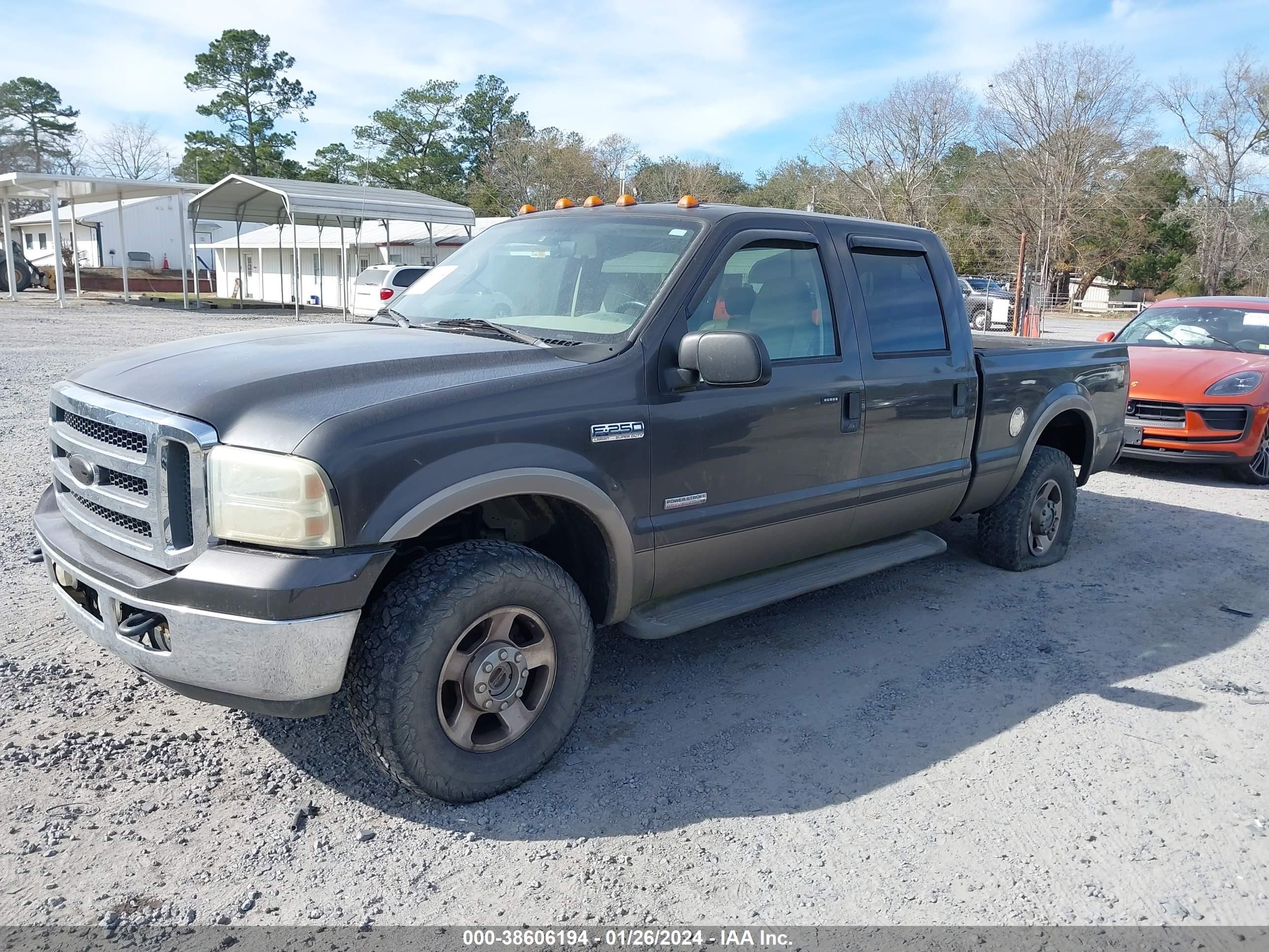 Photo 1 VIN: 1FTSW21P25EA07251 - FORD F250 