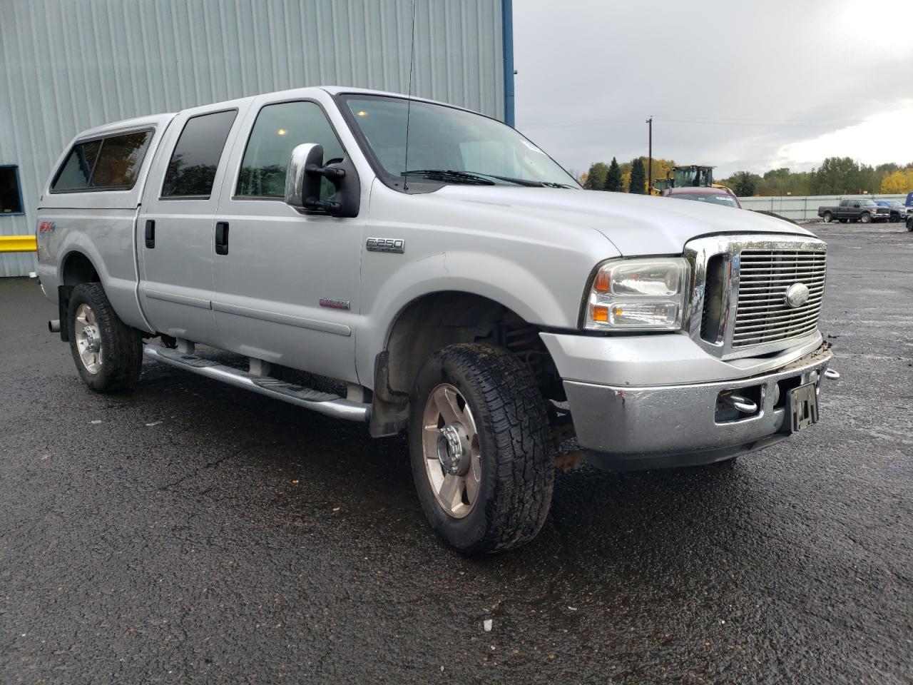 Photo 3 VIN: 1FTSW21P26EC31301 - FORD F250 