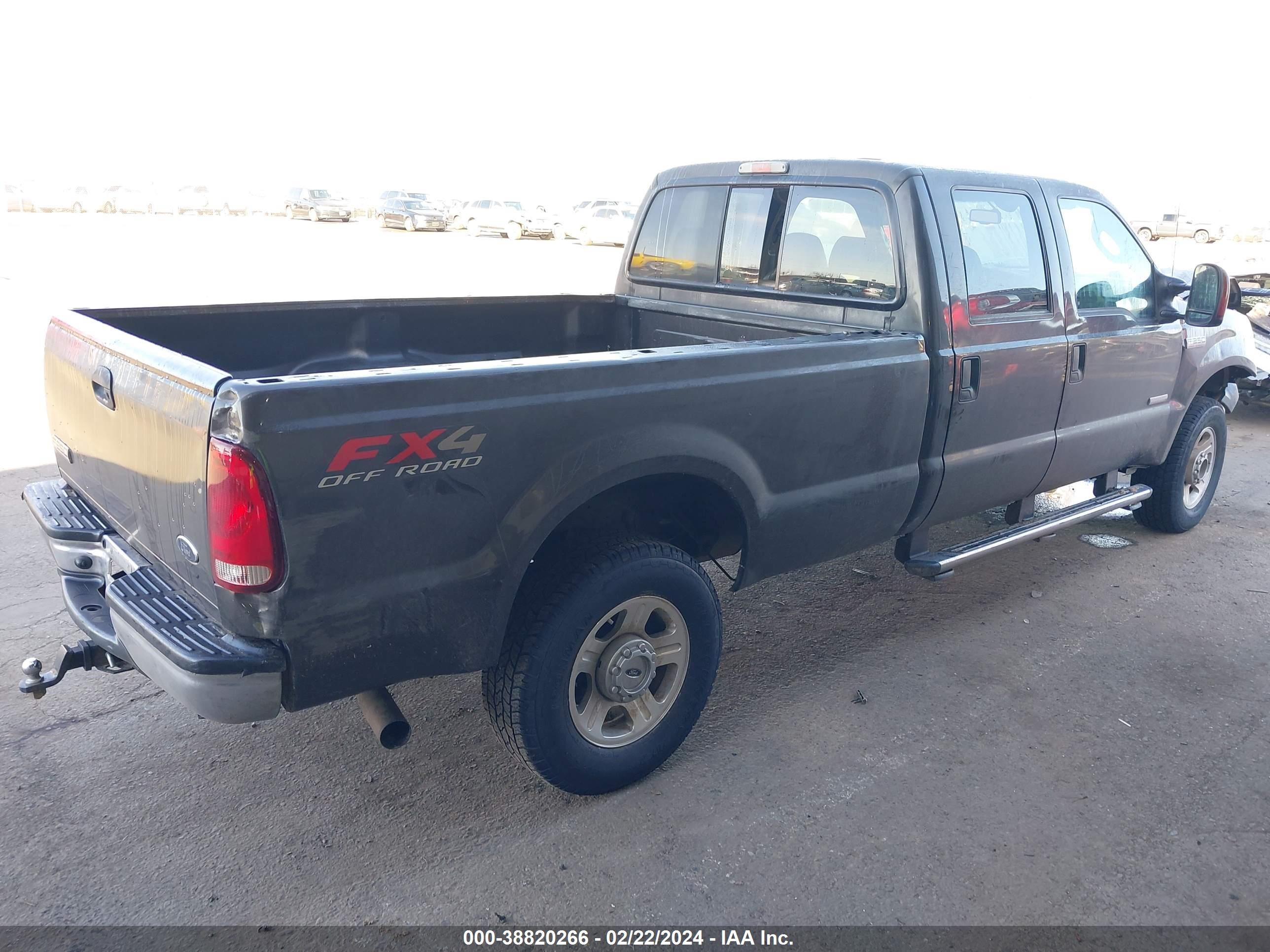 Photo 3 VIN: 1FTSW21P26EC78036 - FORD F250 