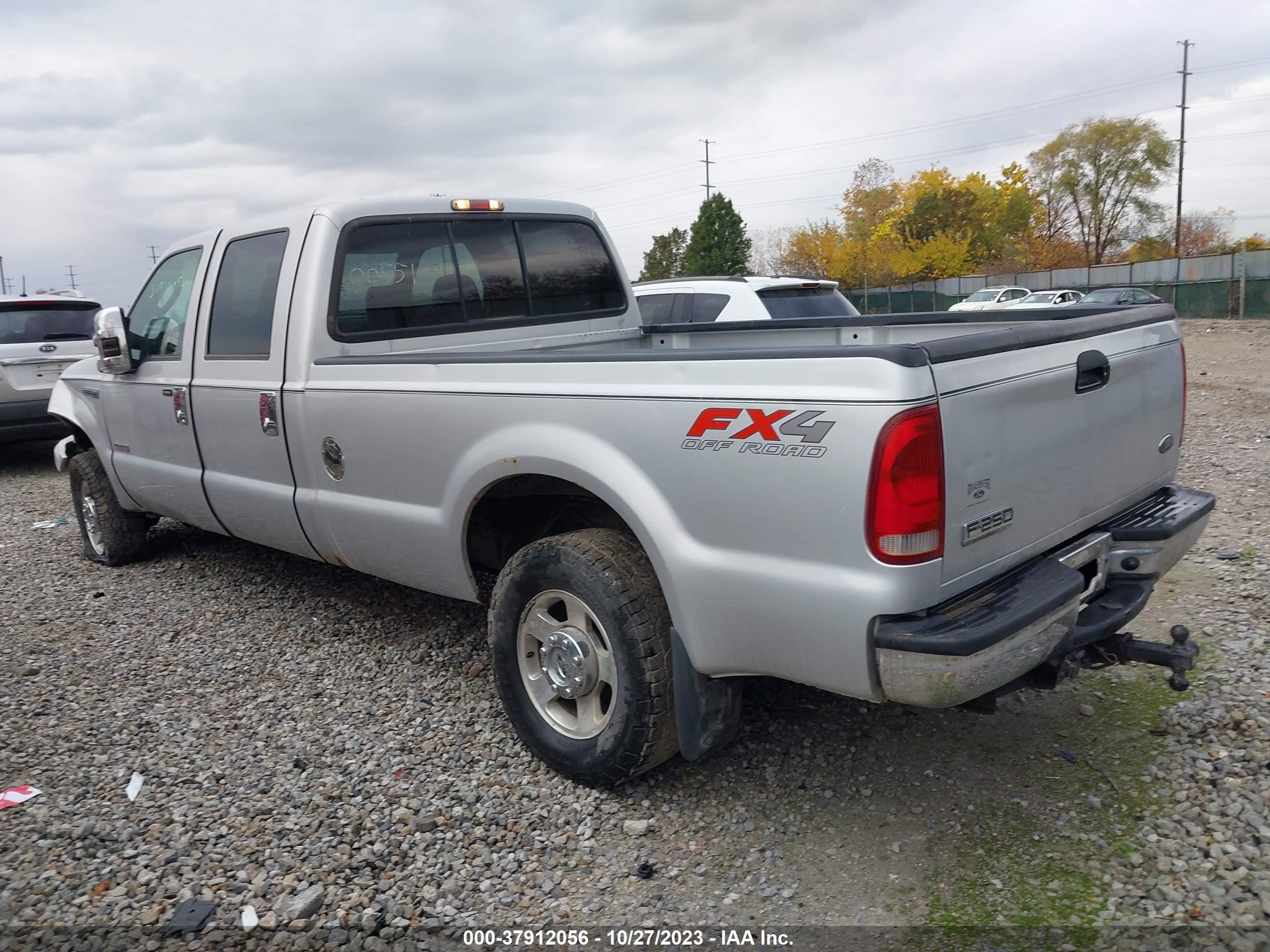 Photo 2 VIN: 1FTSW21P26ED05512 - FORD F250 