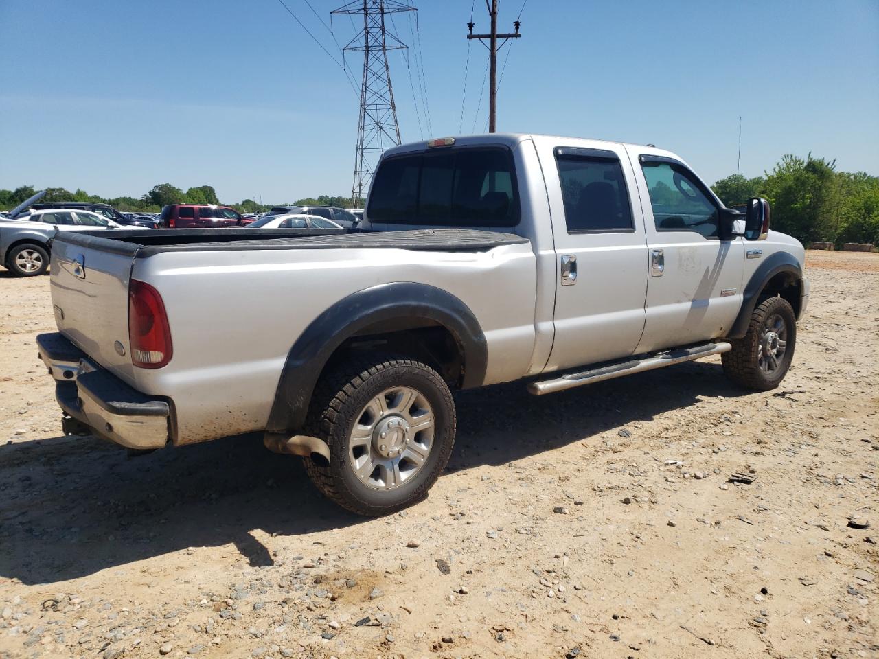 Photo 2 VIN: 1FTSW21P27EA30449 - FORD F250 