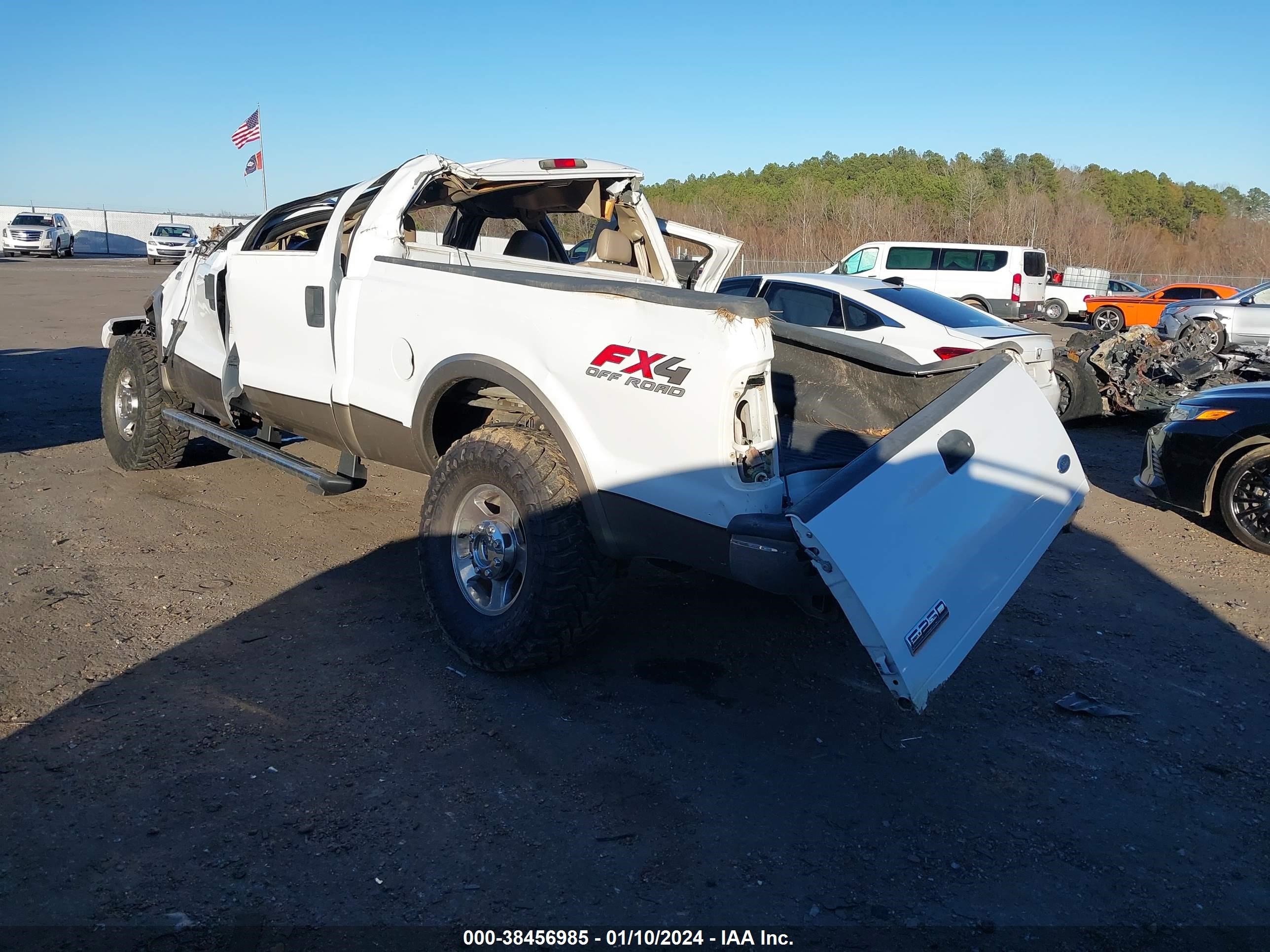 Photo 2 VIN: 1FTSW21P35ED33754 - FORD F250 