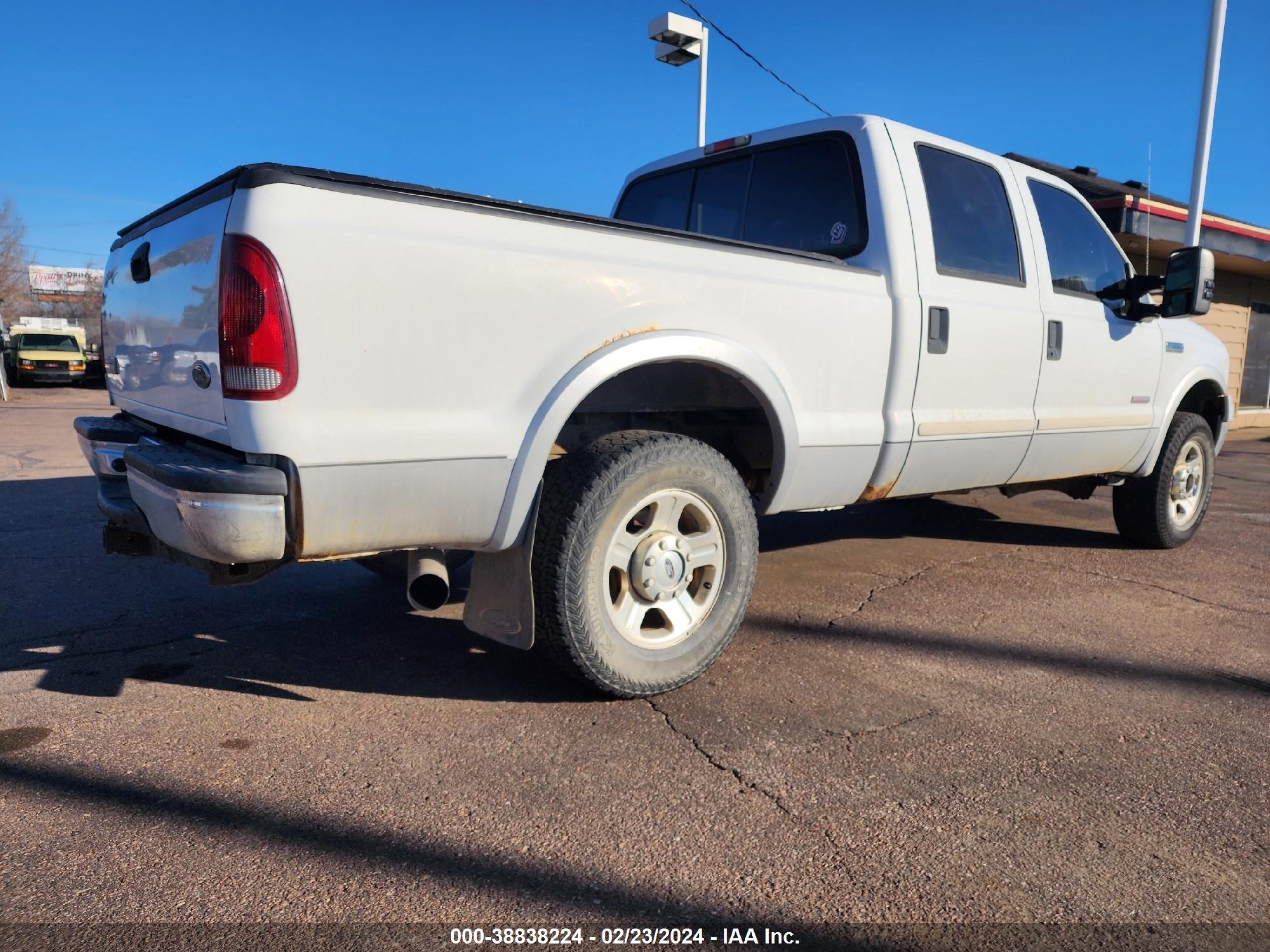 Photo 3 VIN: 1FTSW21P45EB24779 - FORD F250 