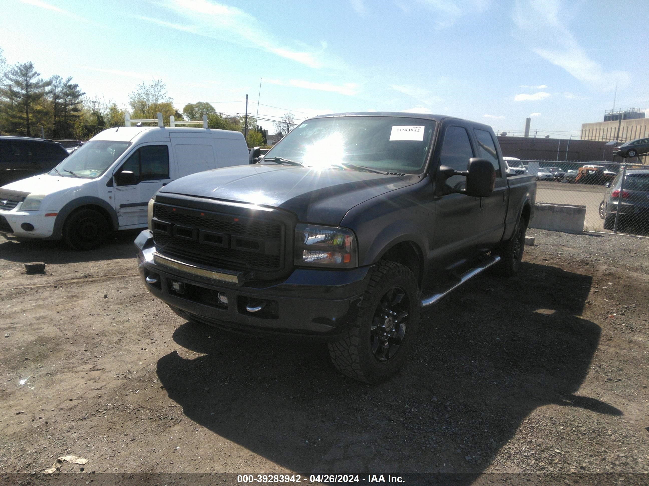 Photo 1 VIN: 1FTSW21P45EB70693 - FORD F250 