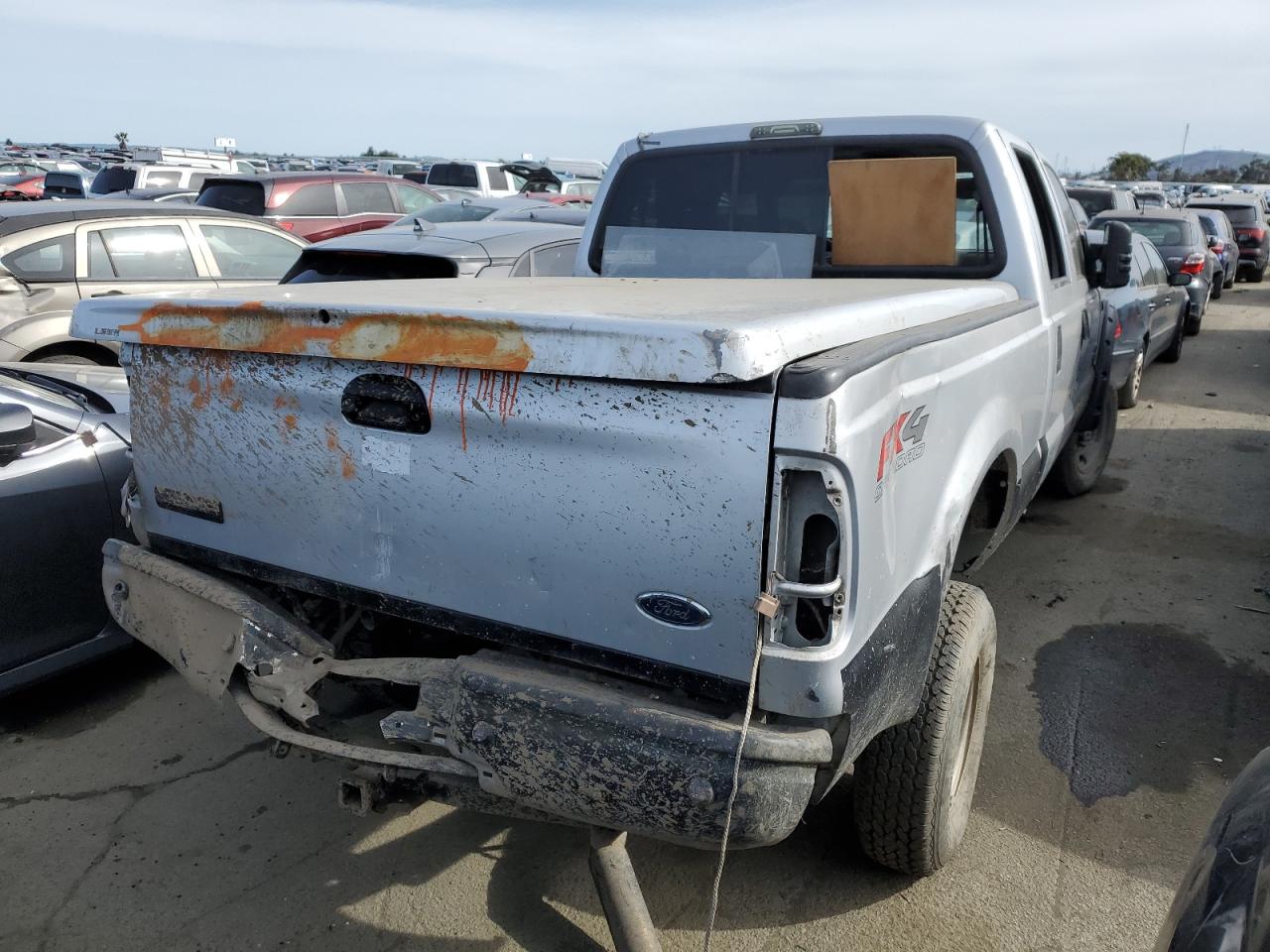 Photo 2 VIN: 1FTSW21P55EC48575 - FORD F250 